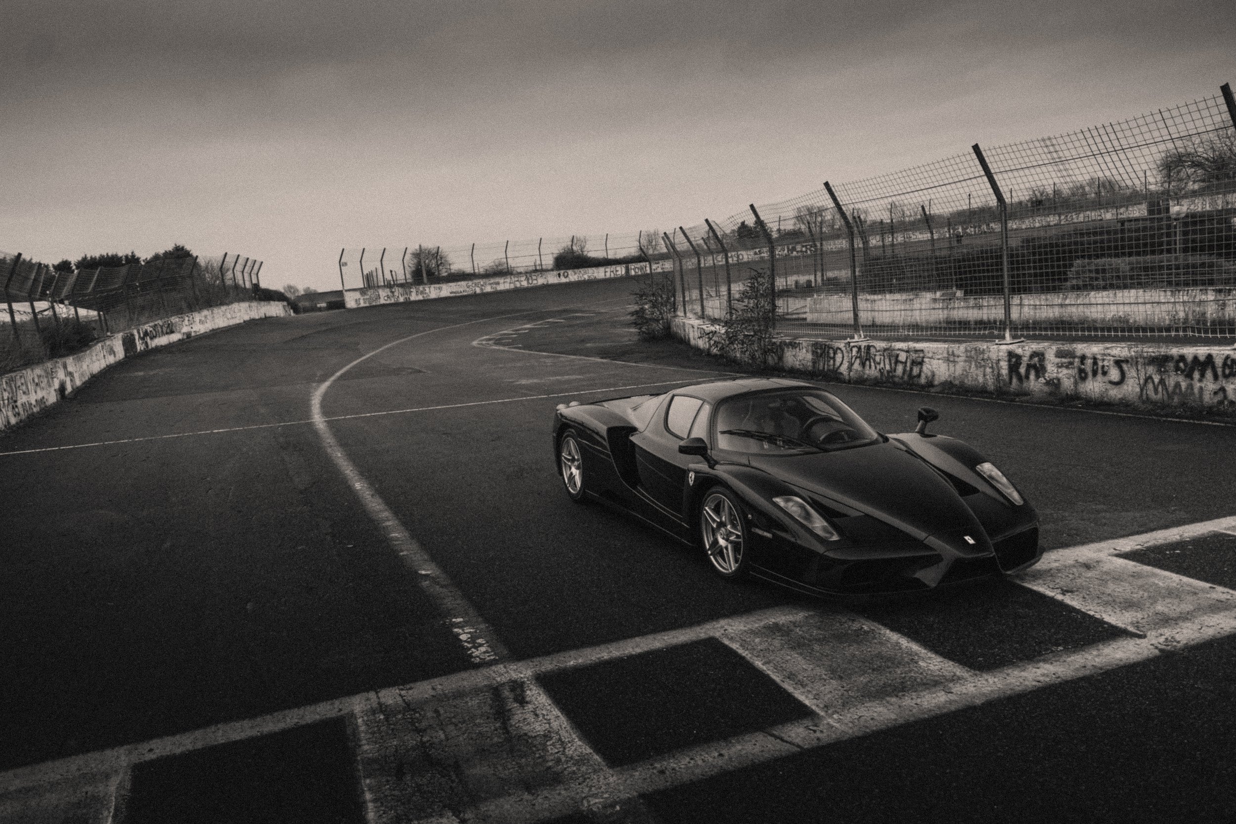 Ferrari Enzo 00001.jpg