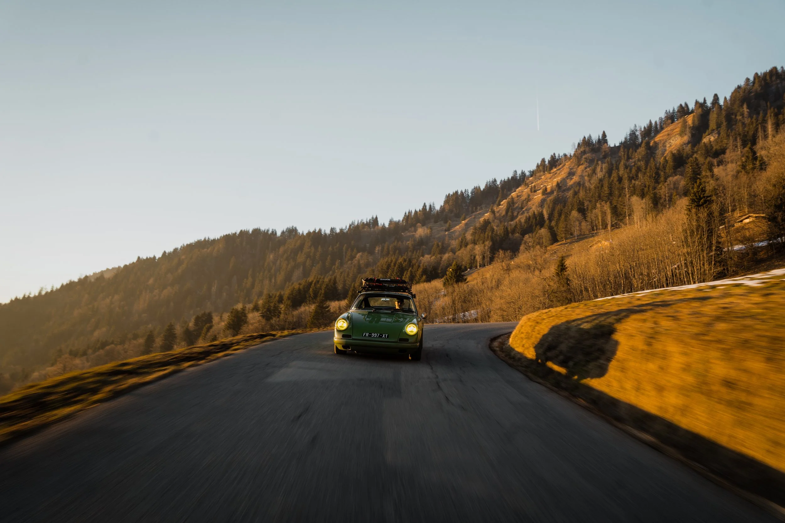 Porsche 911 Machine Revival 02.jpg