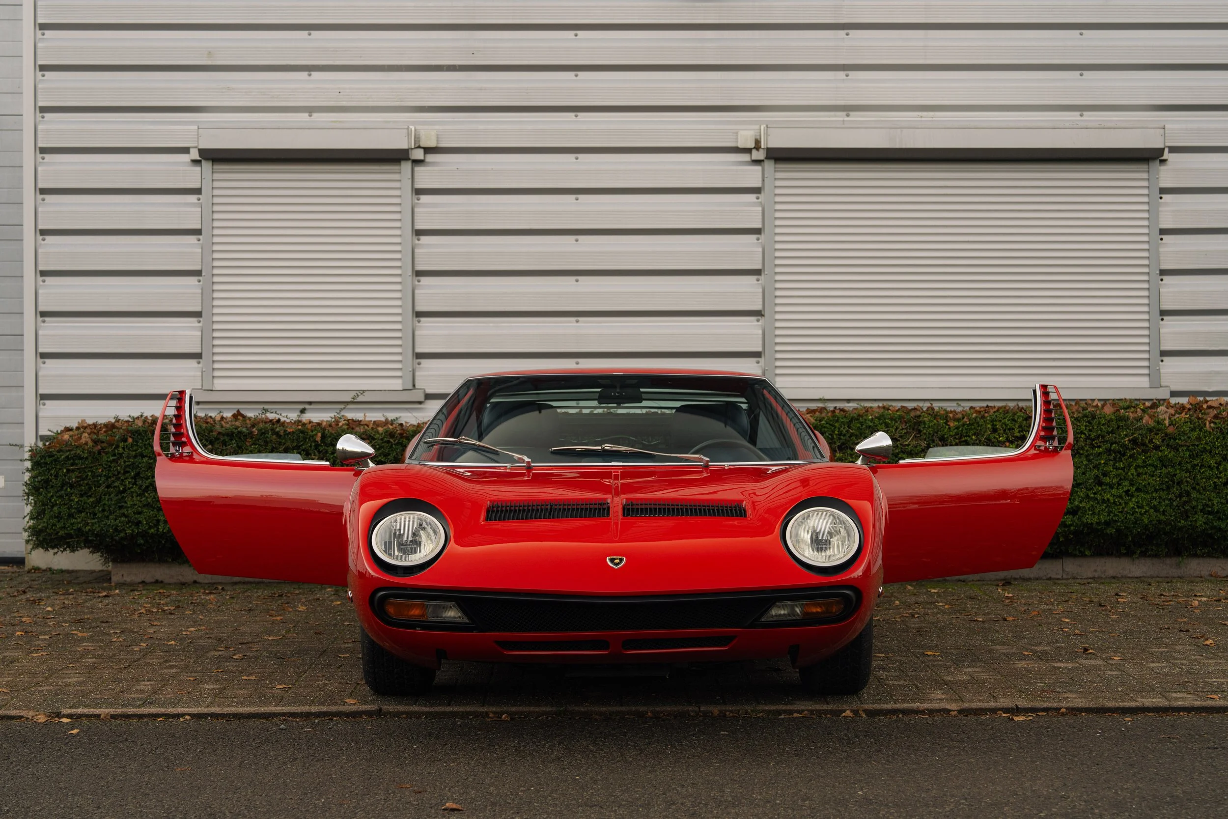Lamborghini Miura SV 00004.jpg