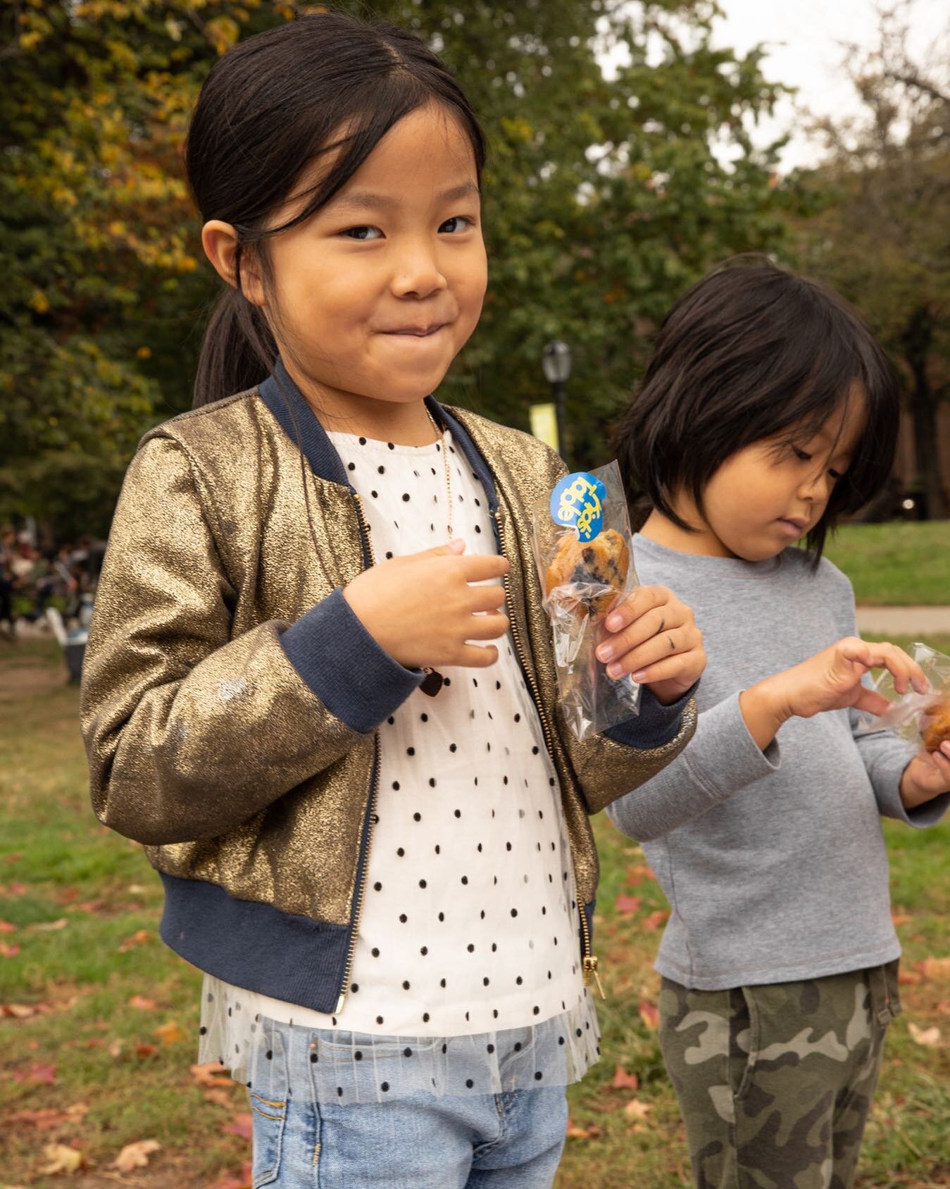 It&rsquo;s always snack time at the Kids Table! Don&rsquo;t forget to add some of our healthy snacks on your next order.