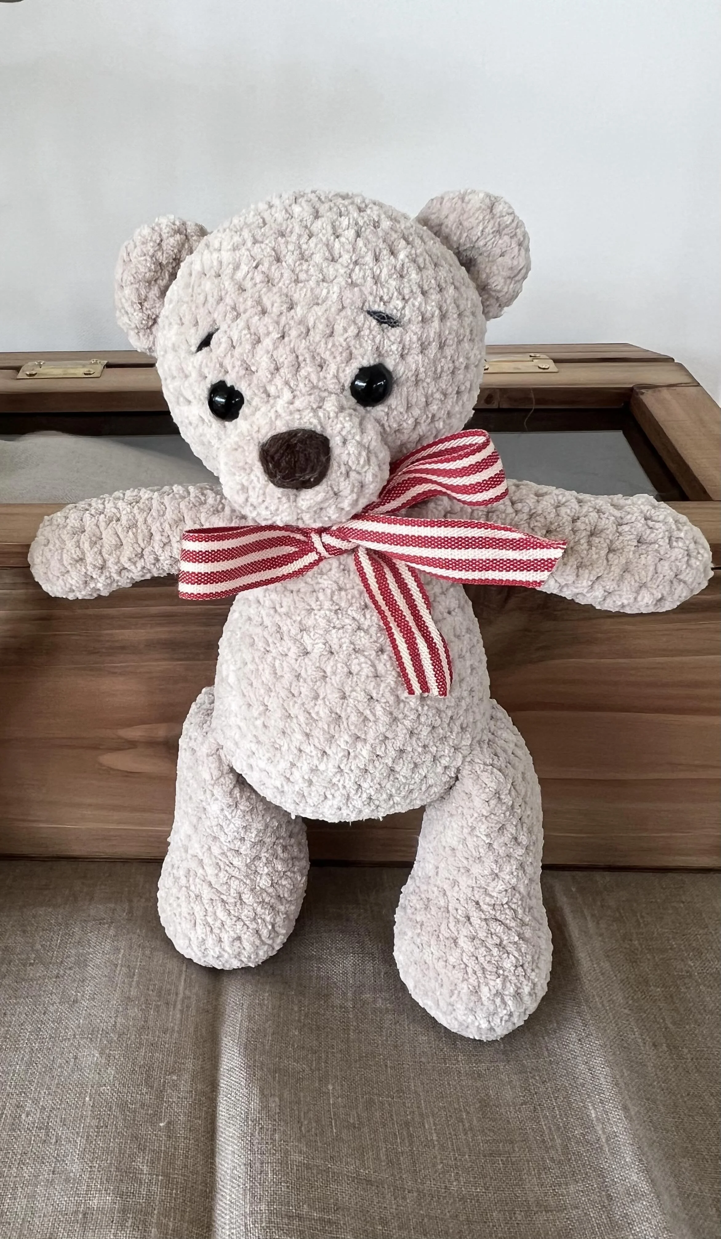 Beiger Bär in gross.jpg