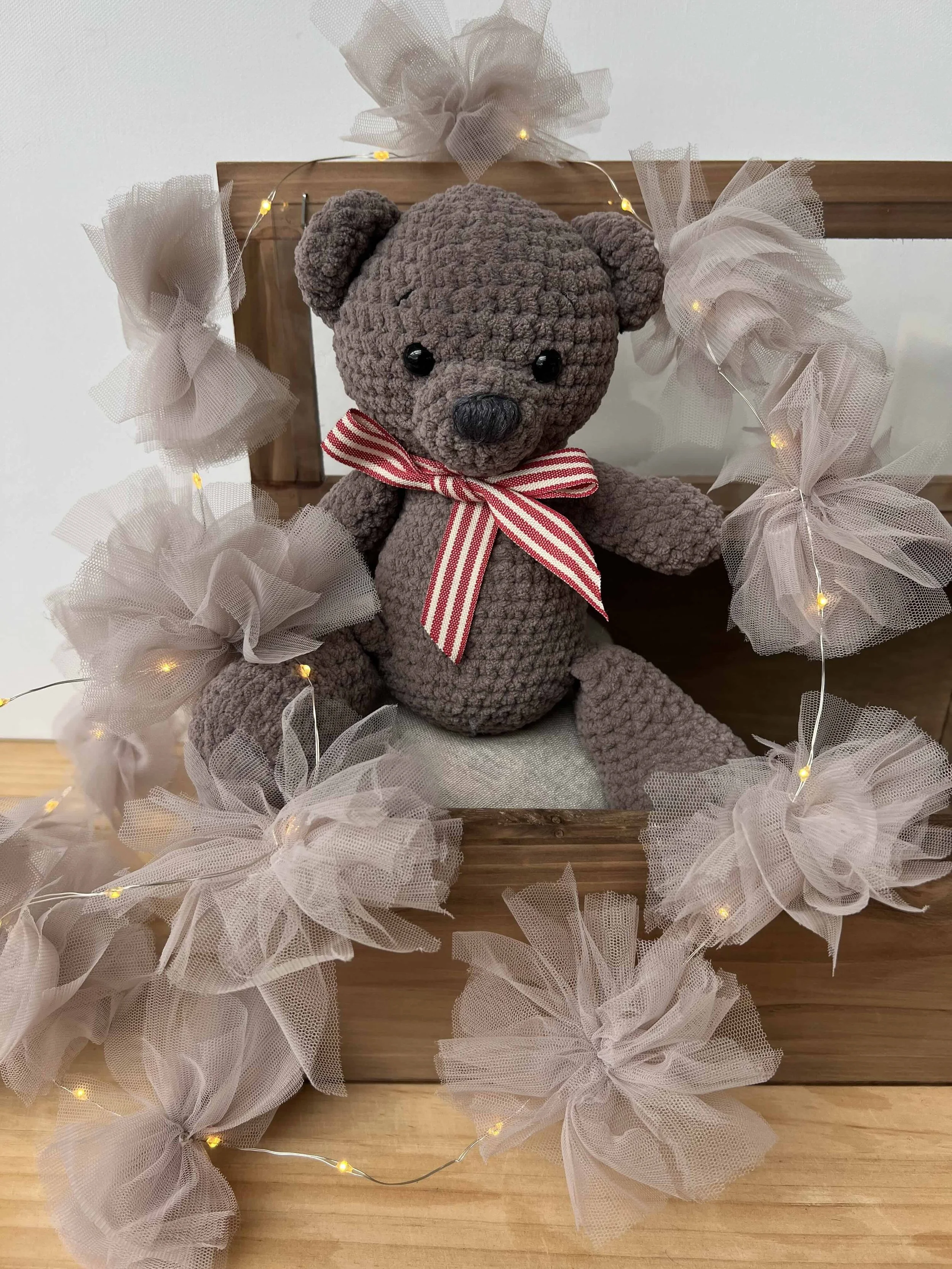 Lichterkette aus Tüll und Bär.jpg