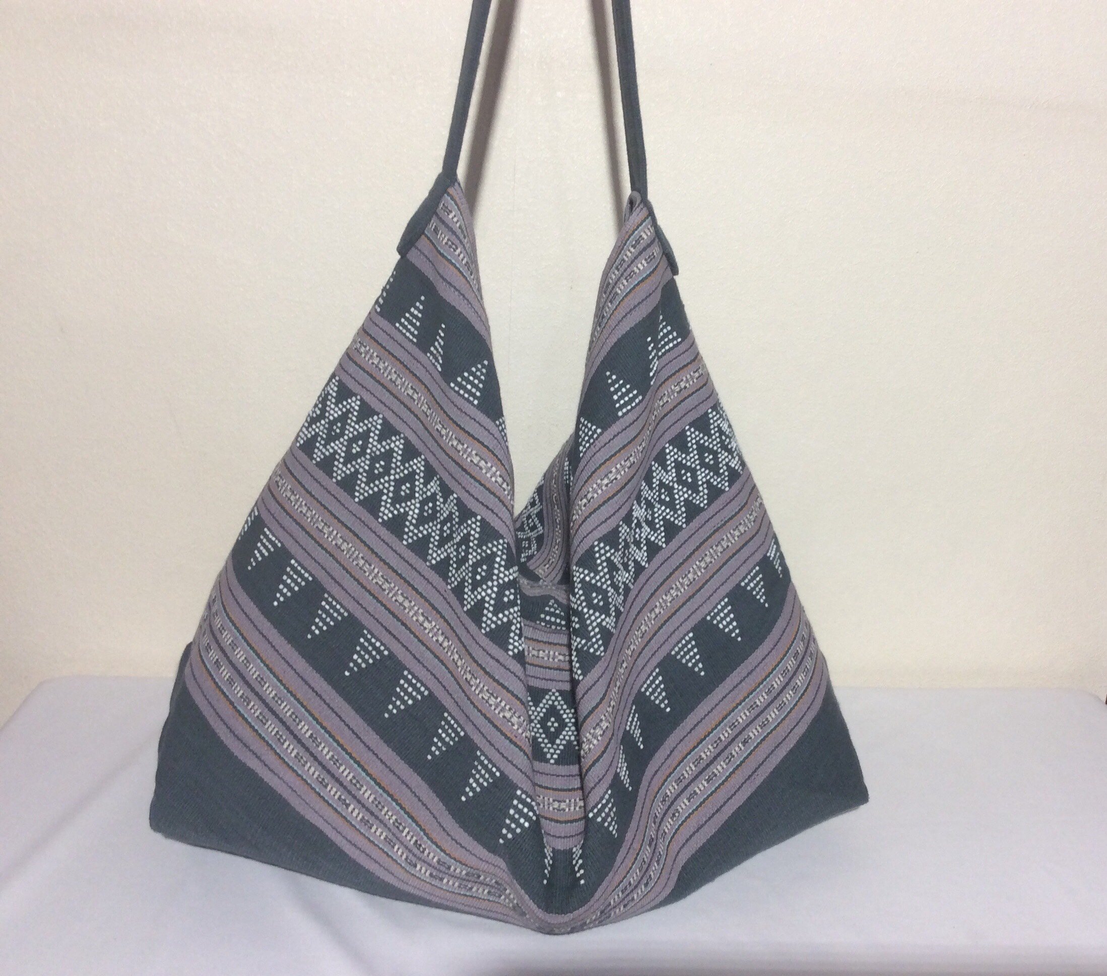 Katu Shoulder Bag 2