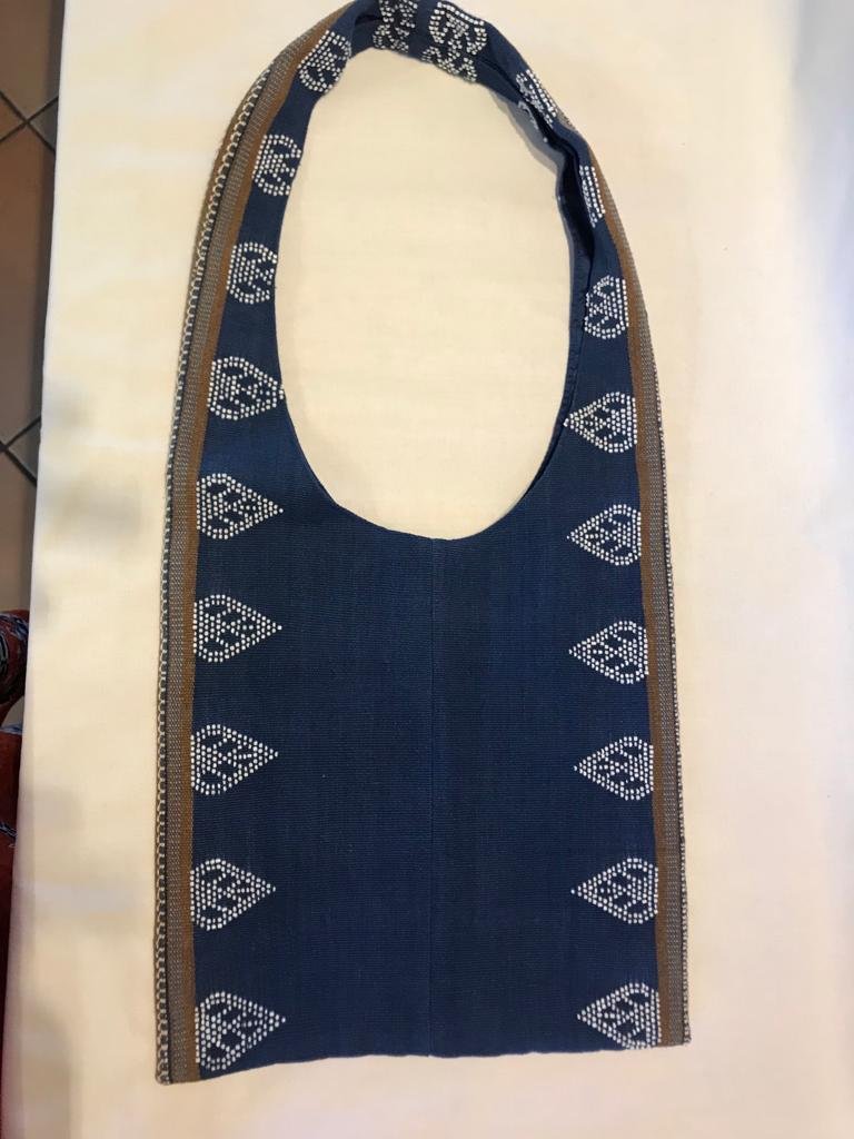 Katu Shoulder Bag 1