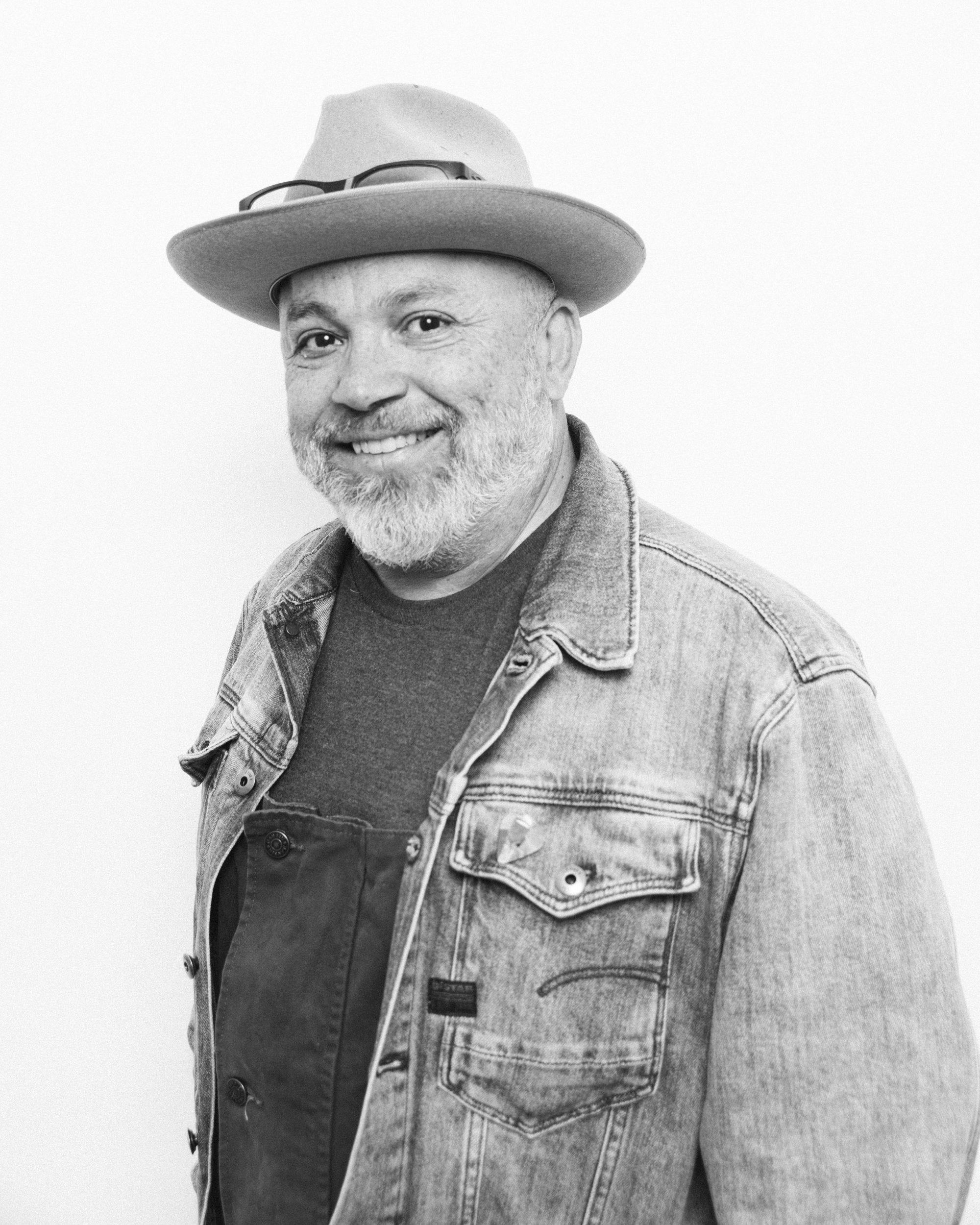 SENZA 2YR - ERIC MORALES - 4.jpg