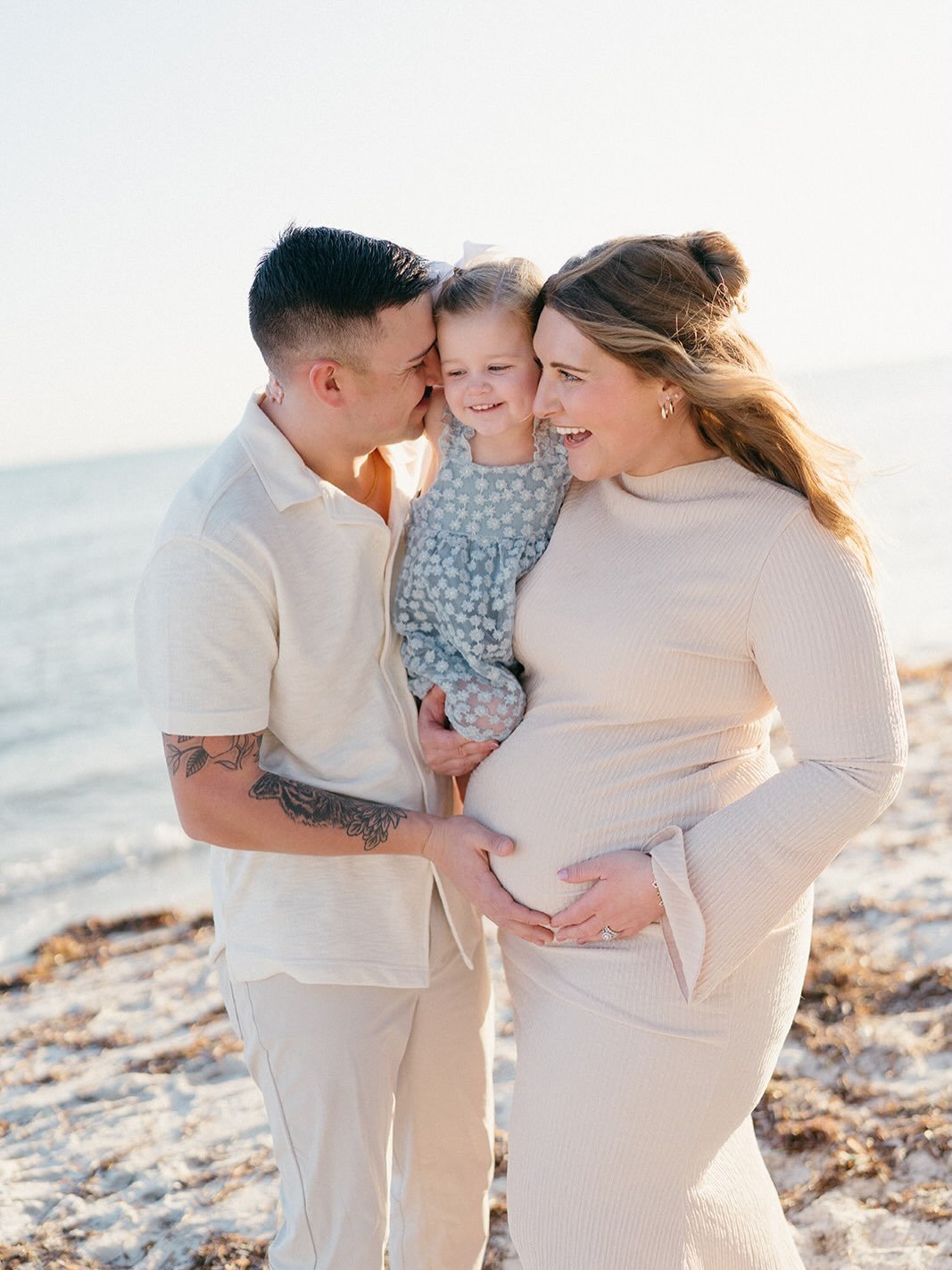 The portraits you frame, and the little in-between moments you never want to forget. 🤍

#KeyWestPhotographer #KeyWestMaternityPhotographer #FloridaKeysPhotographer #KeyWestFamilyPhotographer #DocumentaryFamilyPhotography