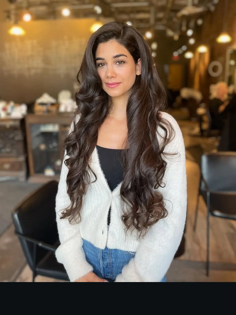 Hollywood Glamour✨✨Hair by Cadaynce

#salongeorgestpaul #twincitiesstylist #stpaulsalon #twincitiessalon #hollywoodhair  @cd_beauty_minne