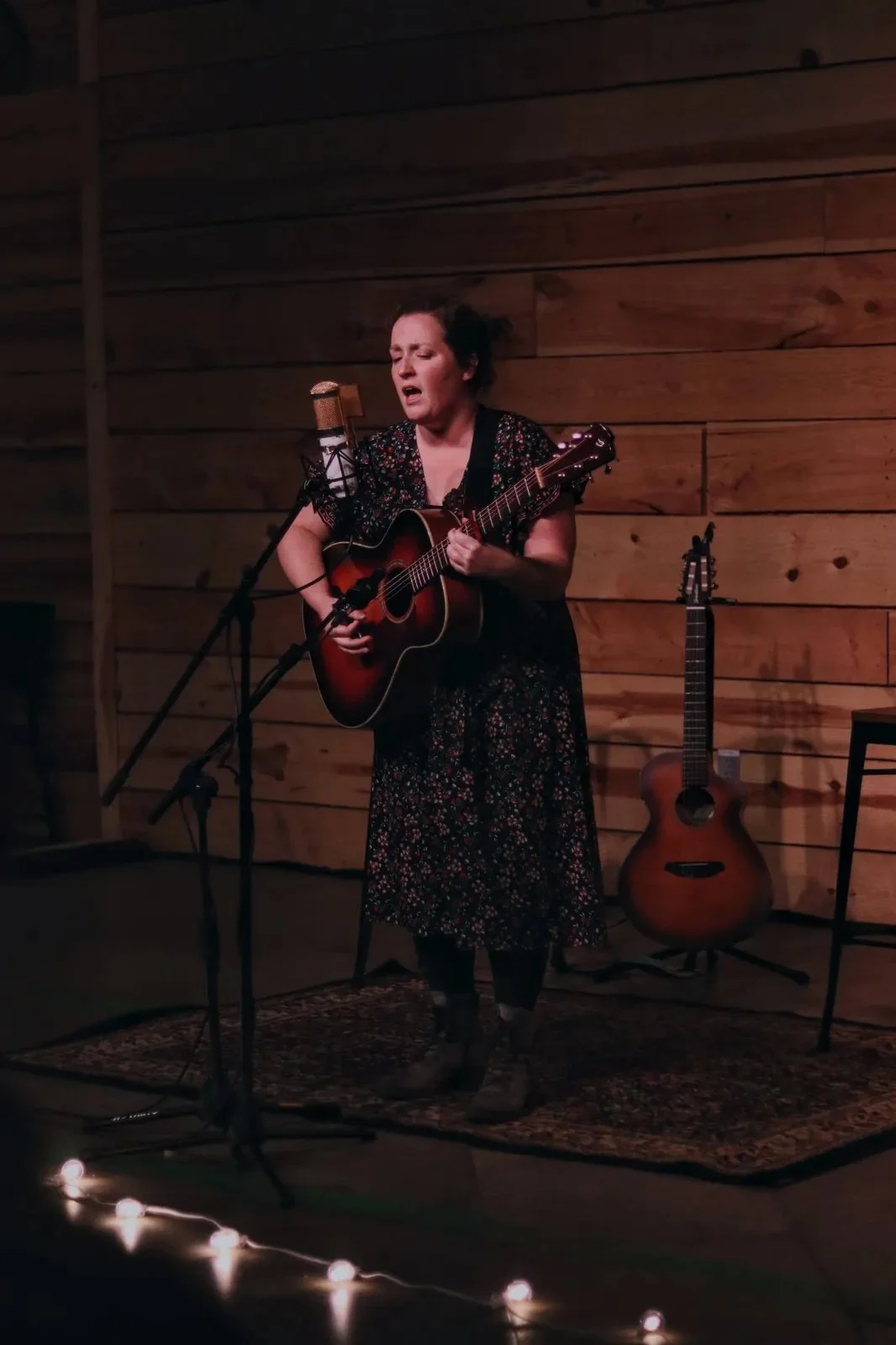 Hannah Kaminer Promo.jpeg