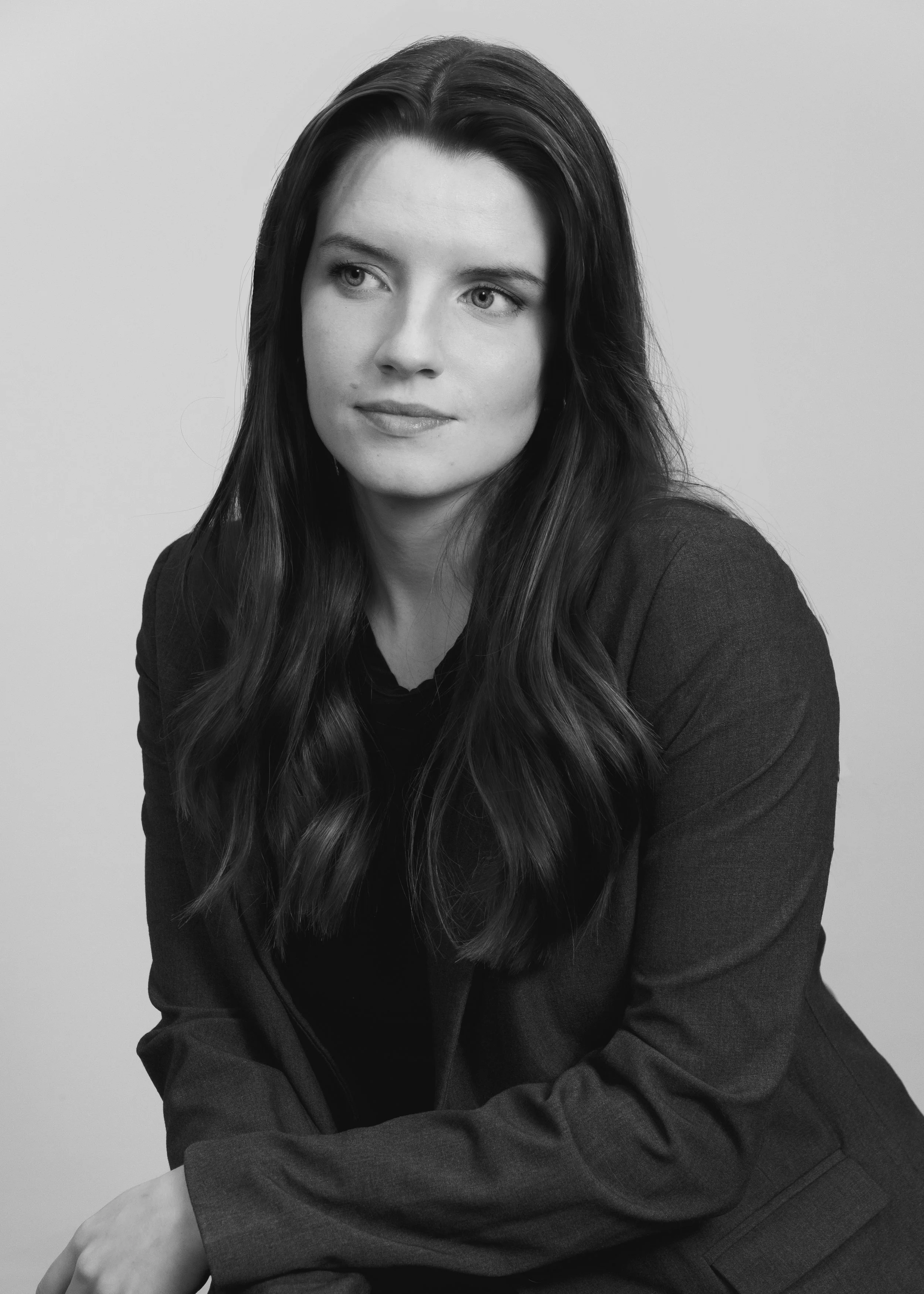 Isabel Engel Headshot.jpg