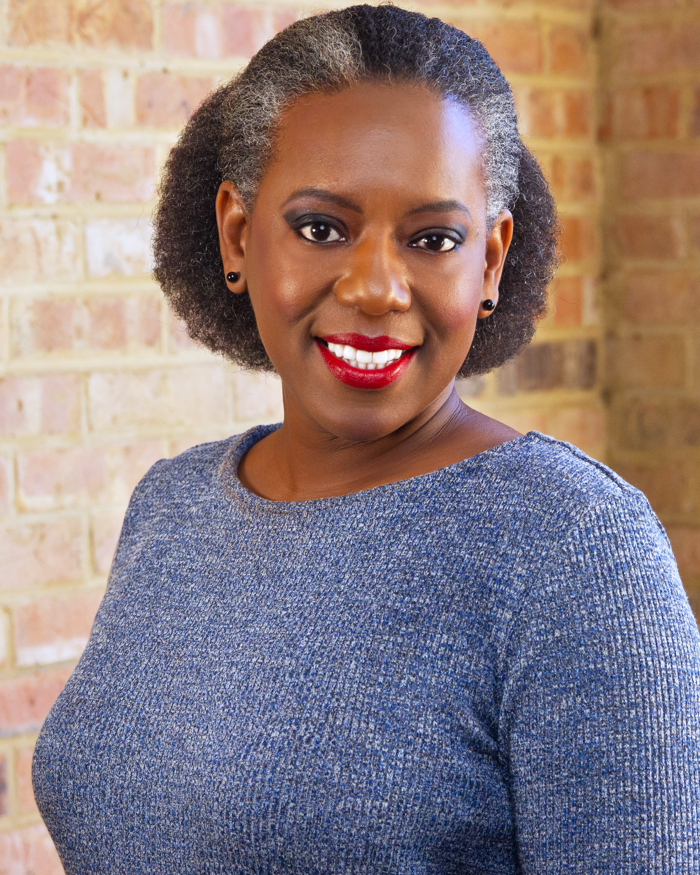 Kelle Jolly_1 (2).png