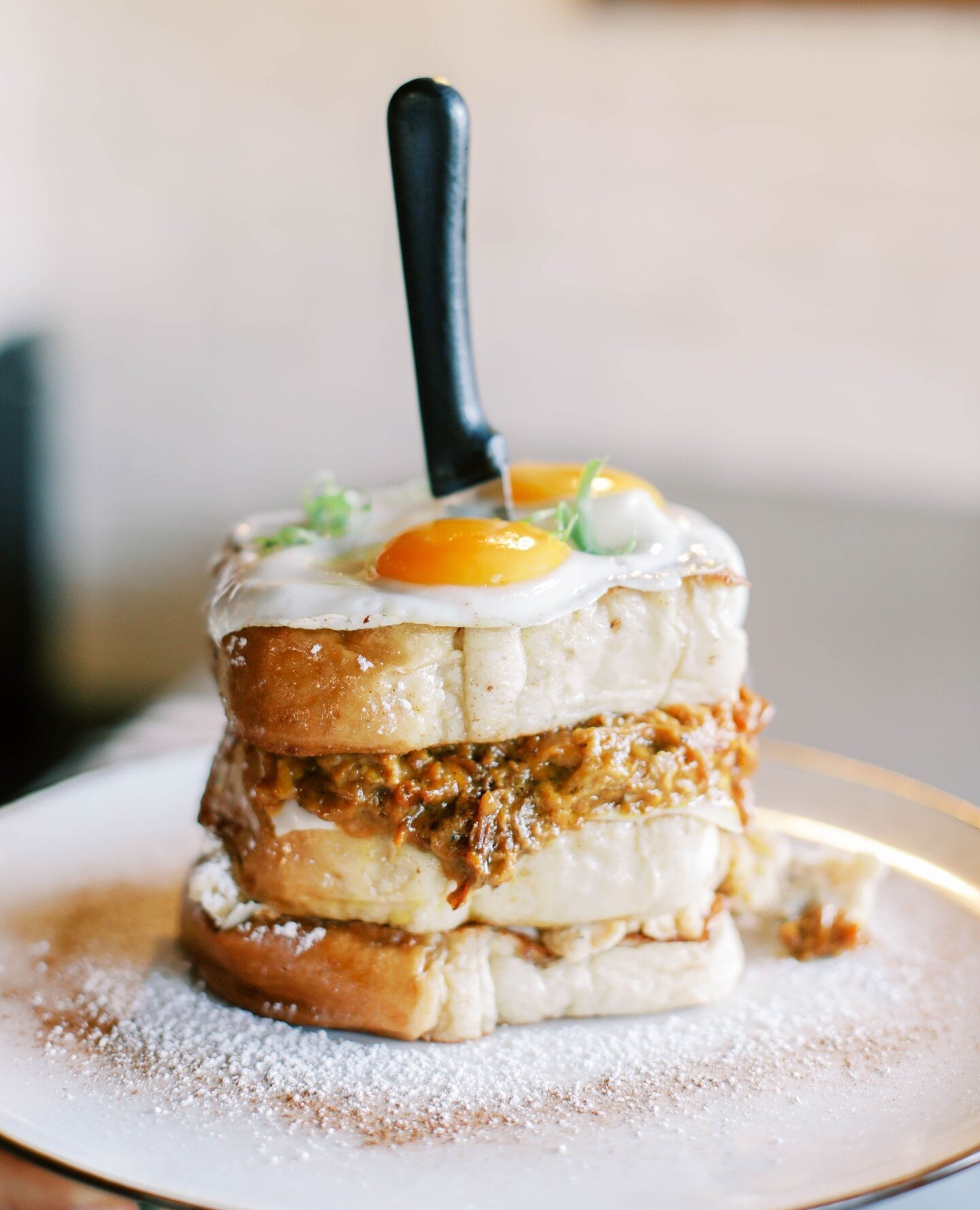 Pulled pork meets elevated French toast.⁠
⁠
You won't find this anywhere else 🤤⁠
⁠
#Brunch #Breakfast #Lunch #Vancouver #VancouverBreakfast #VancouverBrunch #VancouverEats #Dished #DishedVancouver #VancouverFoodie #Foodie #BigEats #Eggs #VancouverDi