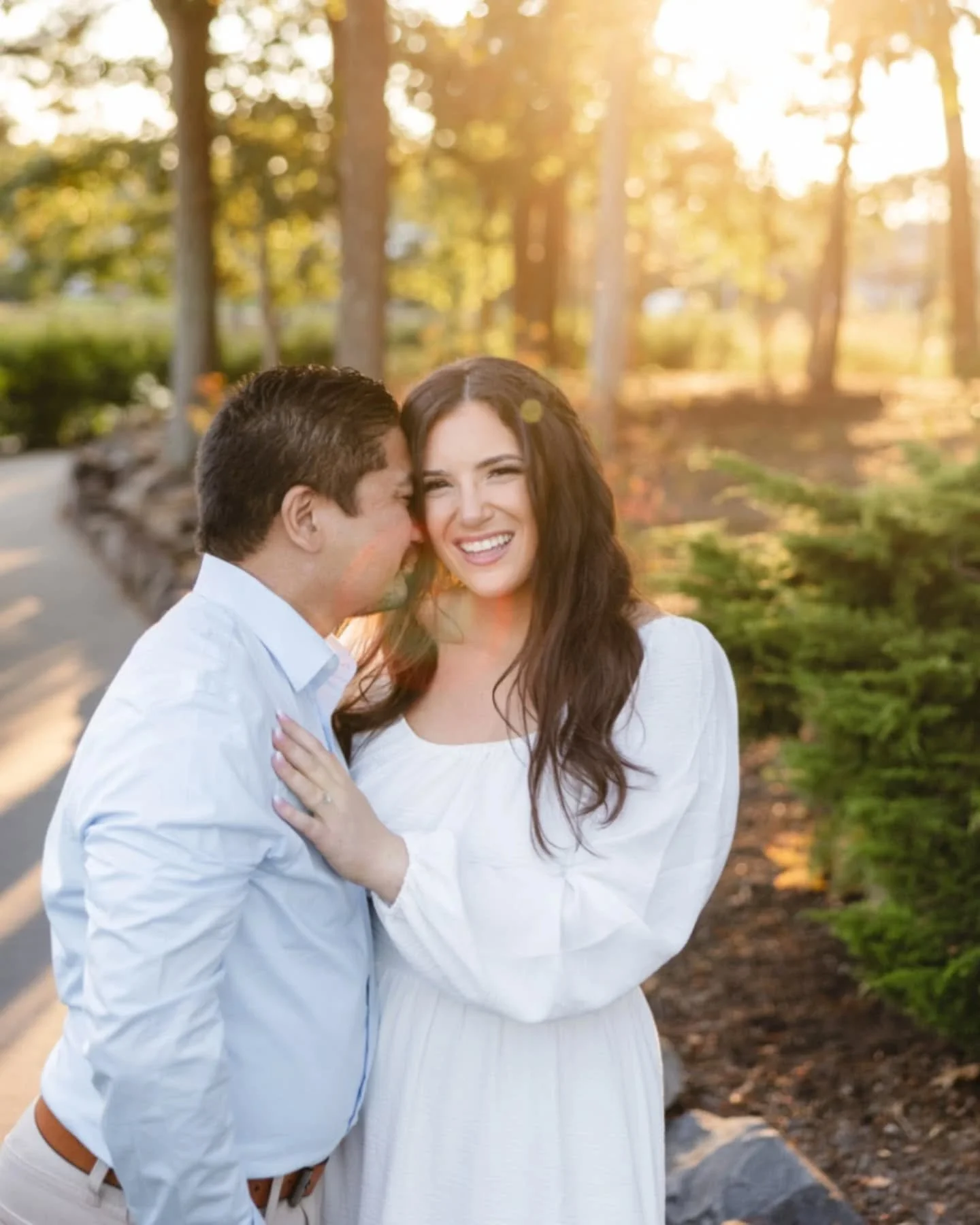 It was 60 degrees today and I saw the sun. Does that mean summer is almost here? I'm ready for beach weather!
.
.
.
#beach #jerseyshore #engagement #engagementring #engagementinspiration #engagementphotos #beachphotography #beachengagement #springlak