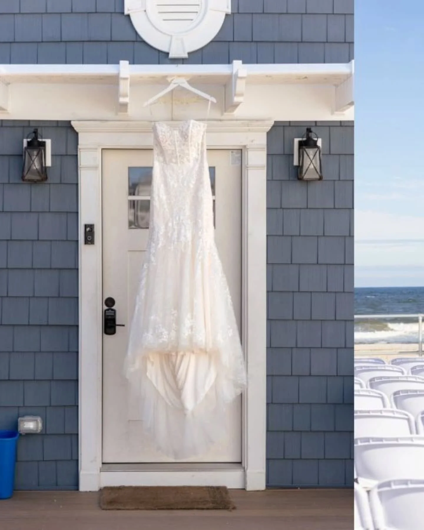 Shout out to some wedding details. It may not be the headliner but they are an important part of your day. And while many people don't know how to use these pictures when you create a wedding album they help tell the story of your day! 

We aren't ju