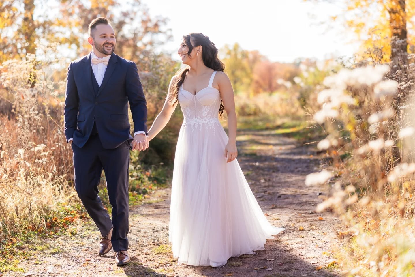 Couldn't ask for a better day in November. Pretty sure we missed the rain, wind and cold by less than 24 hours before and after! 
.
.
.
📸 @jaylphoto 
🎥 @virtuosifilms
🎶@evermorent @chrismagicc 
📍@gallopinghillgolfcourseevents