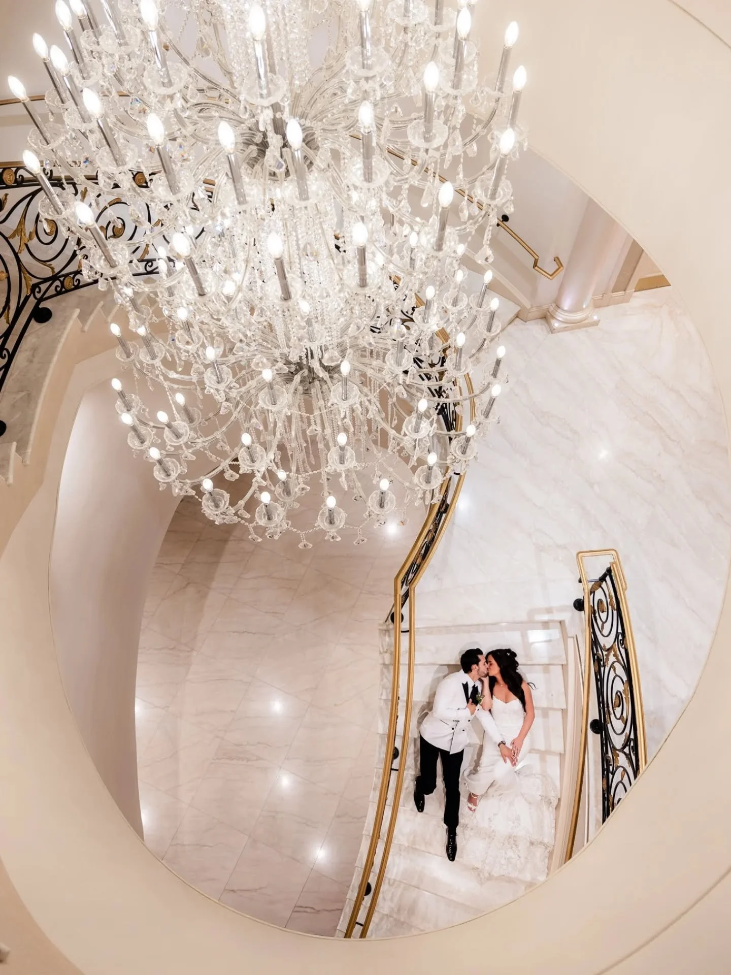 What an amazing day. Celebrating Morgan &amp; Shaun's wedding. Even better when you get to do it with your friends and family! 

📸 @jaylphoto 
🎥 @gordon5films
🏩 @mansiononmainstreet 
🎶 @evermorent
💄@stylesby.sophhh