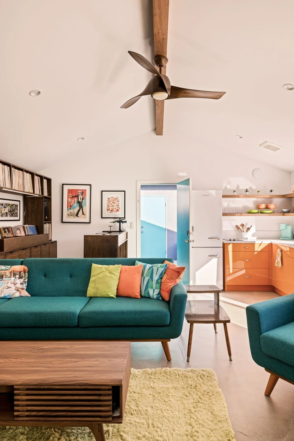 24-web-or-mls-3308-jacaranda-ave.jpg
