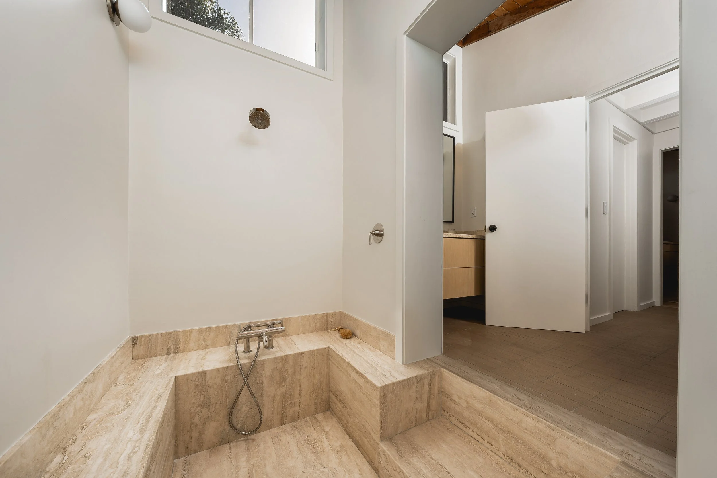 JG-8132PuestaDelSol-interior-29.jpg