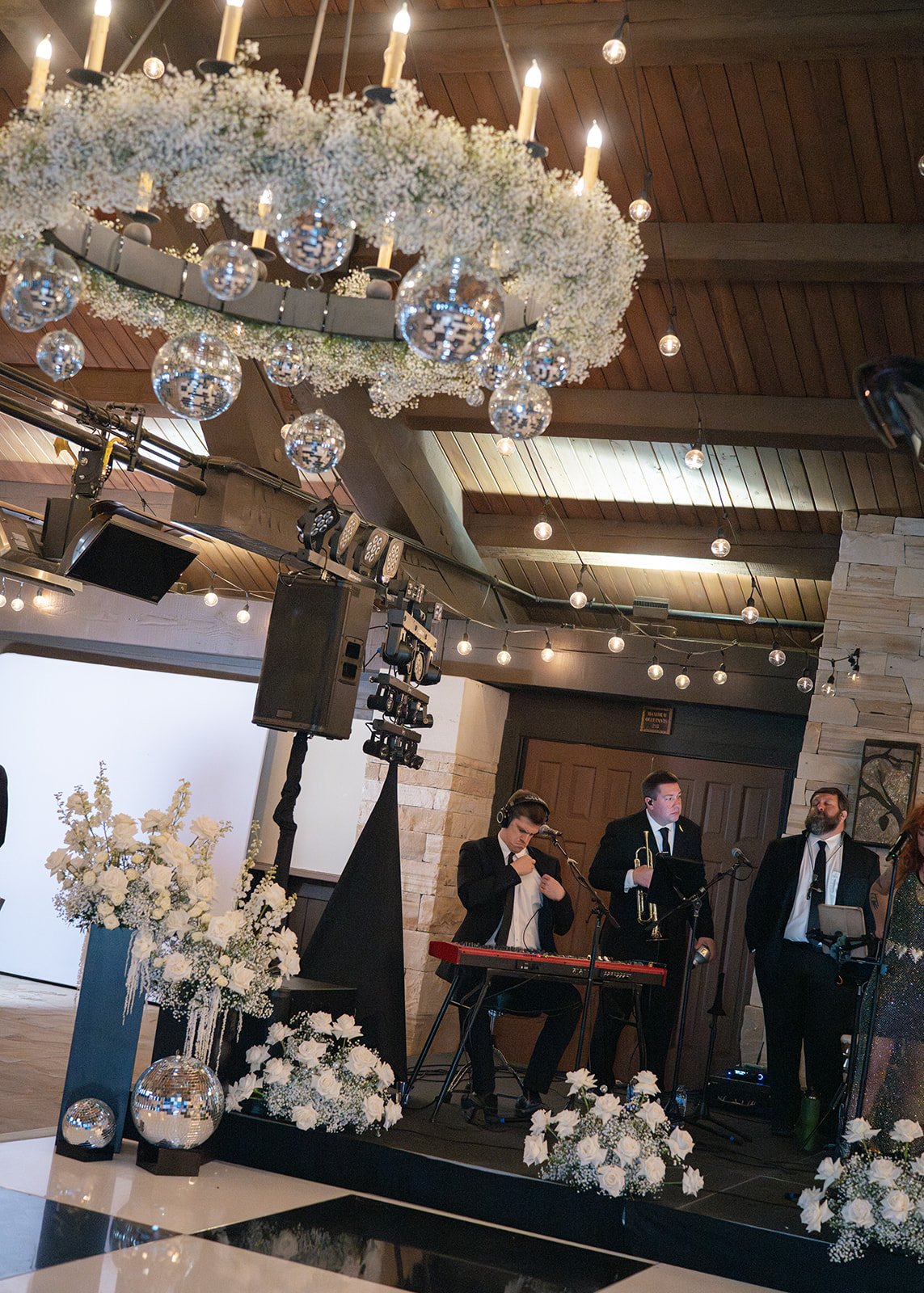 EA-Wedding-Reception-Party-Hannah-Quintana-Photography-1393.jpg