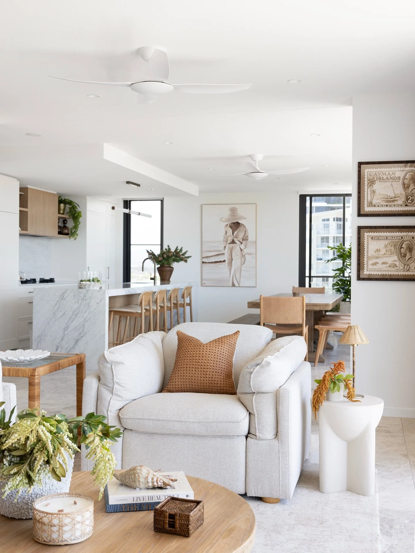 Apartment || Layered apartment living and dining at Broadbeach. With apartment living every inch of space is considered to create the most of the space. This is an apartment that works hard and unwinds even harder.