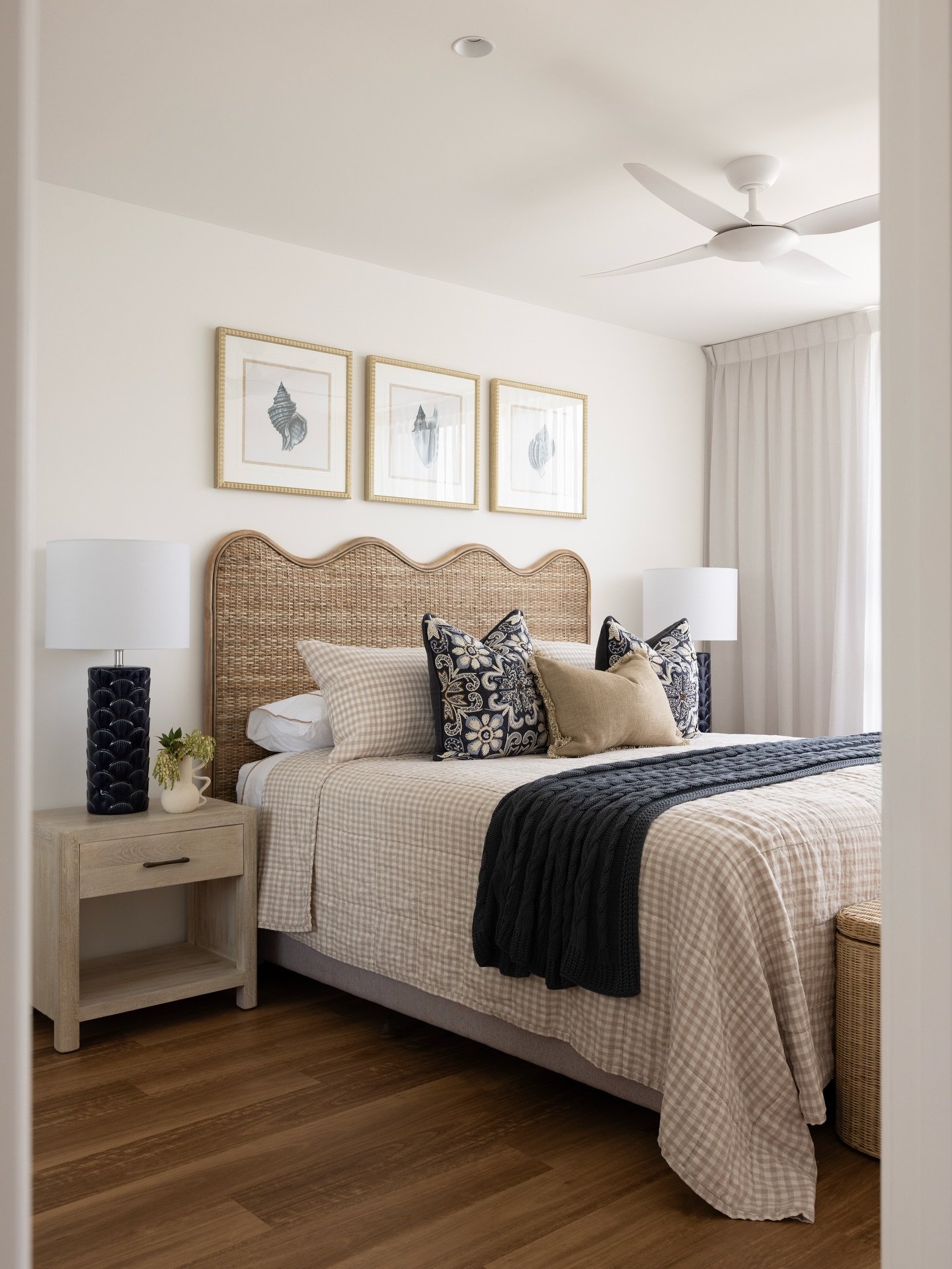 Classic || Is there a more classic Queensland combo than washed timber, natural rattan and navy!?