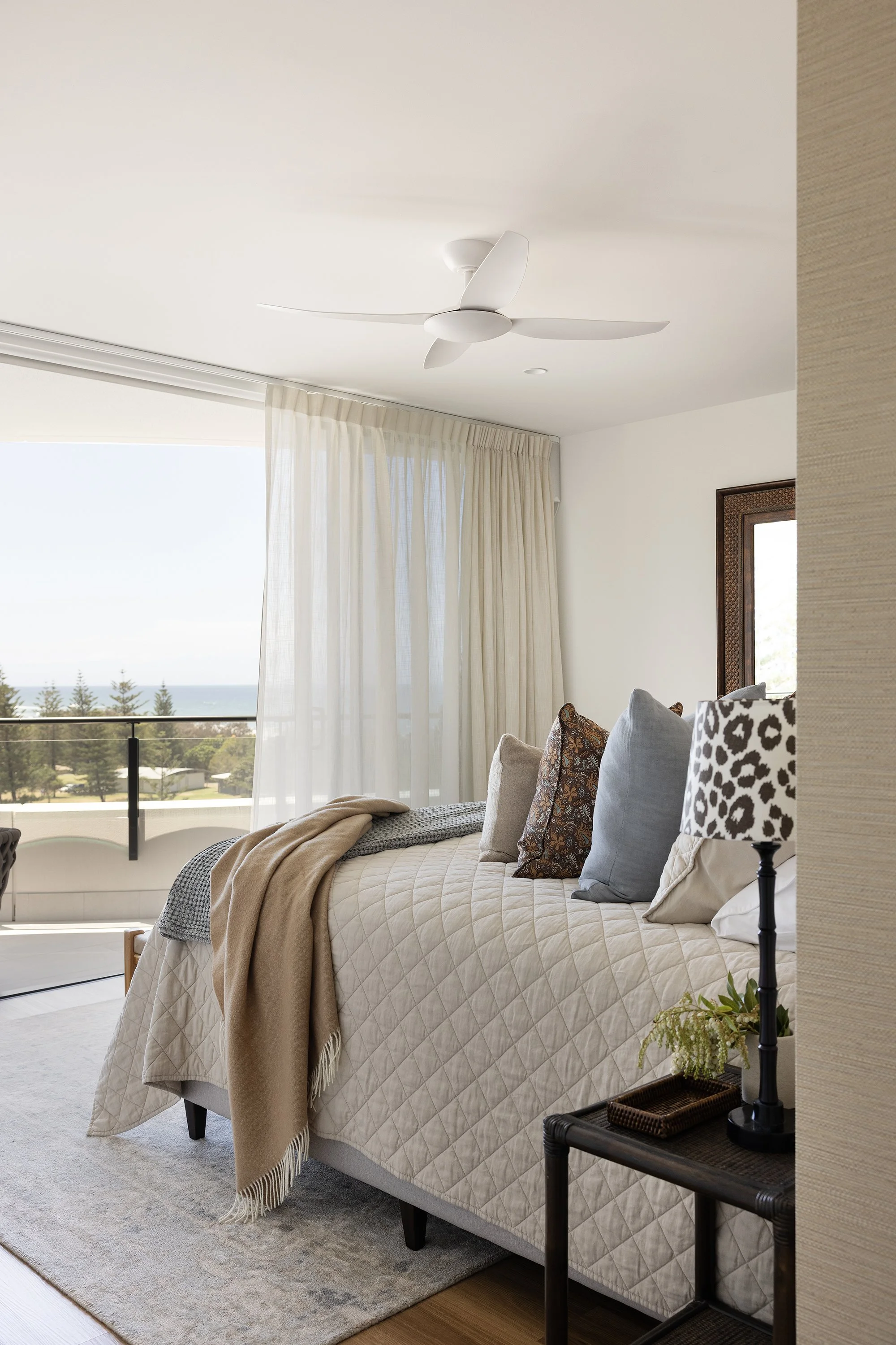 Broadbeach 34 LR.jpg