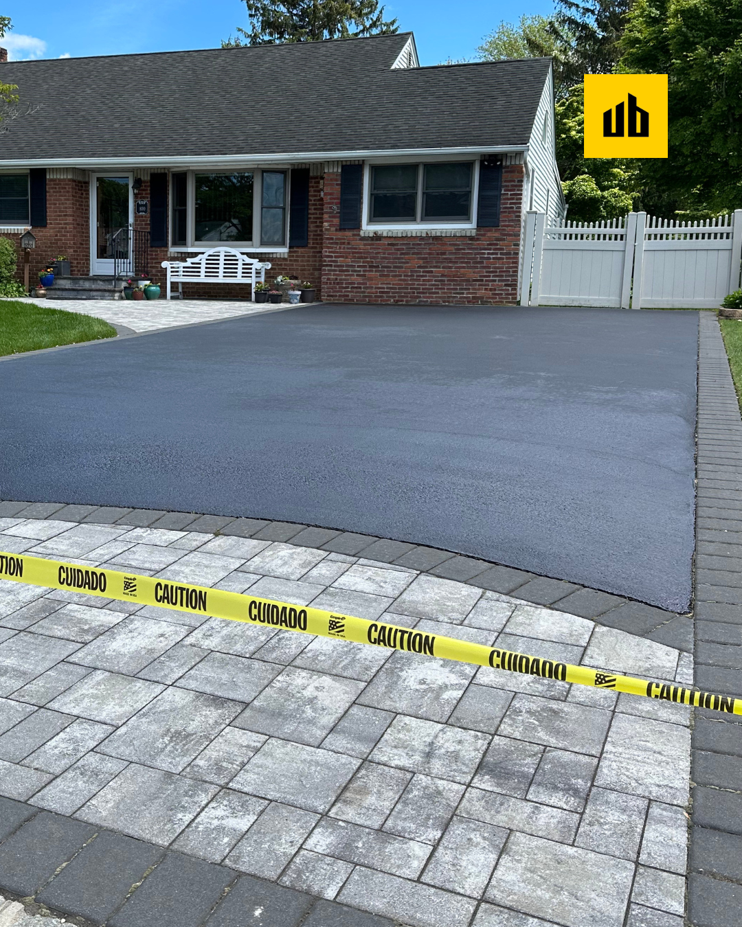 Driveway-Sealcoating-St.James.png