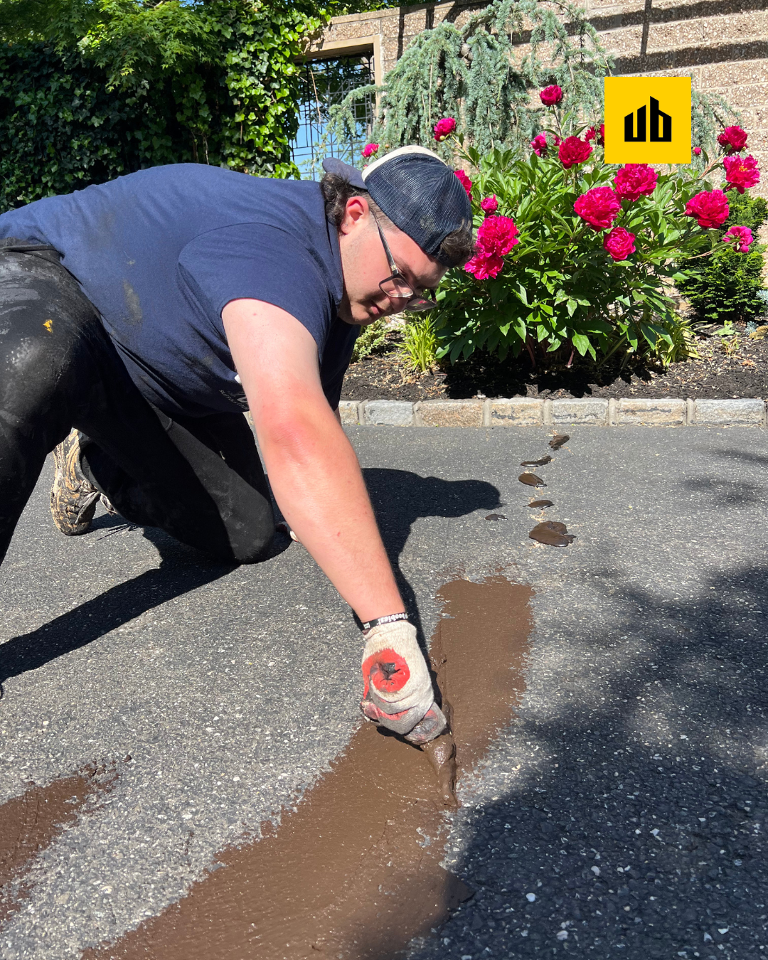 Driveway-crack-filling-Miller-Place.png
