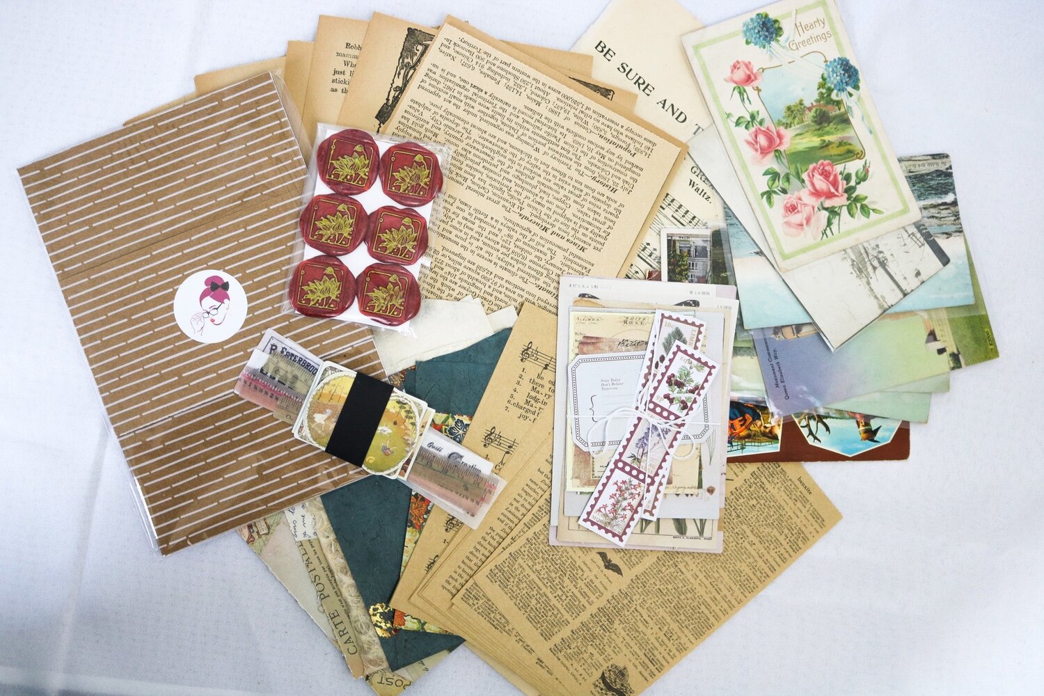 Vintage Journaling Kit — Aalibrary