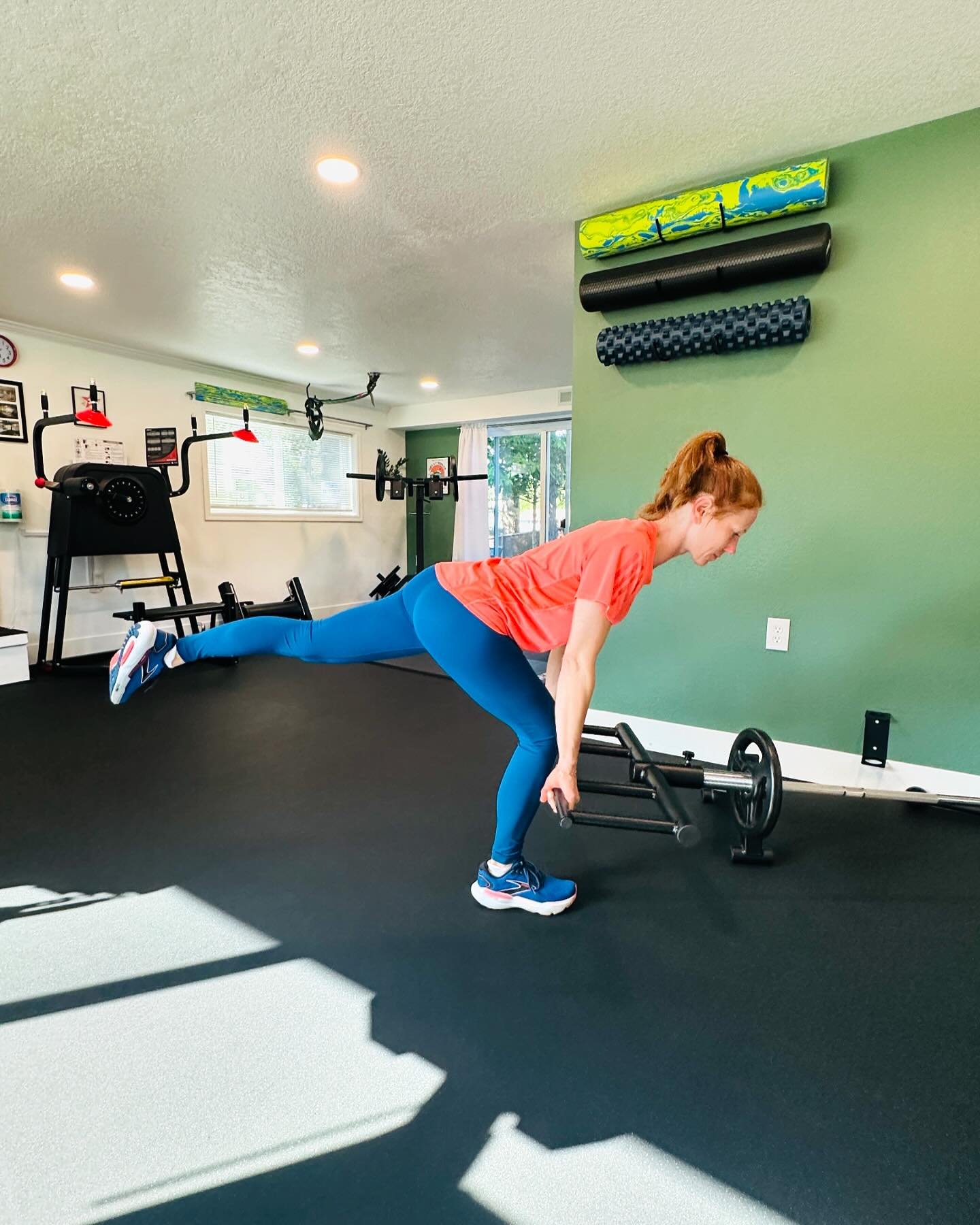 Private personal training available in Oak Grove. Visit CaraConwayFit.com for more information.
#personaltrainer #personaltraining #oakgrove #gladstone #recs #strength #femaletrainer #oregon #clackamas #fitness