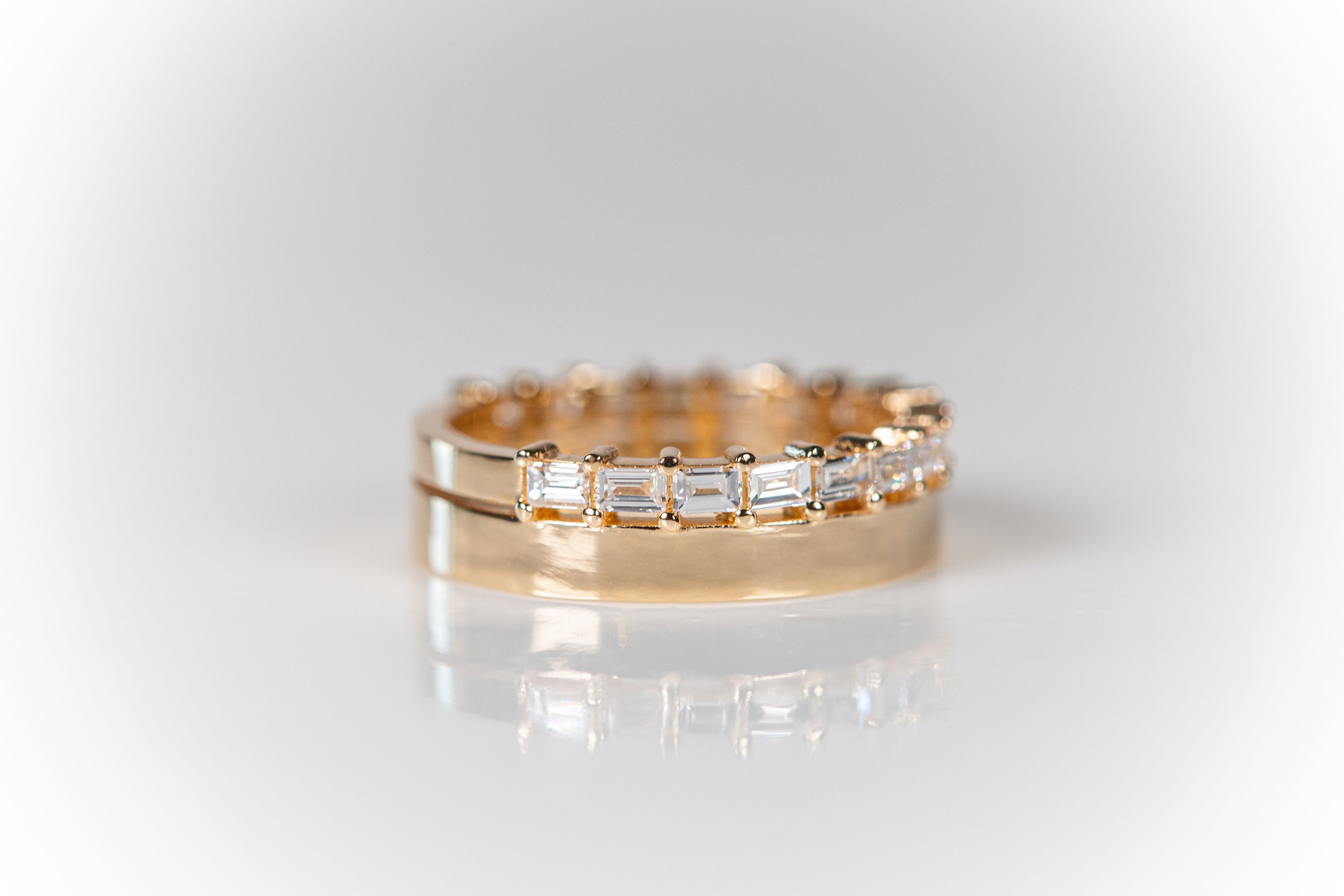 Baguette diamond and gold wedding band