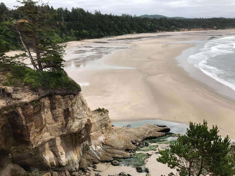 Vista from Devils Punchbowl State Park 