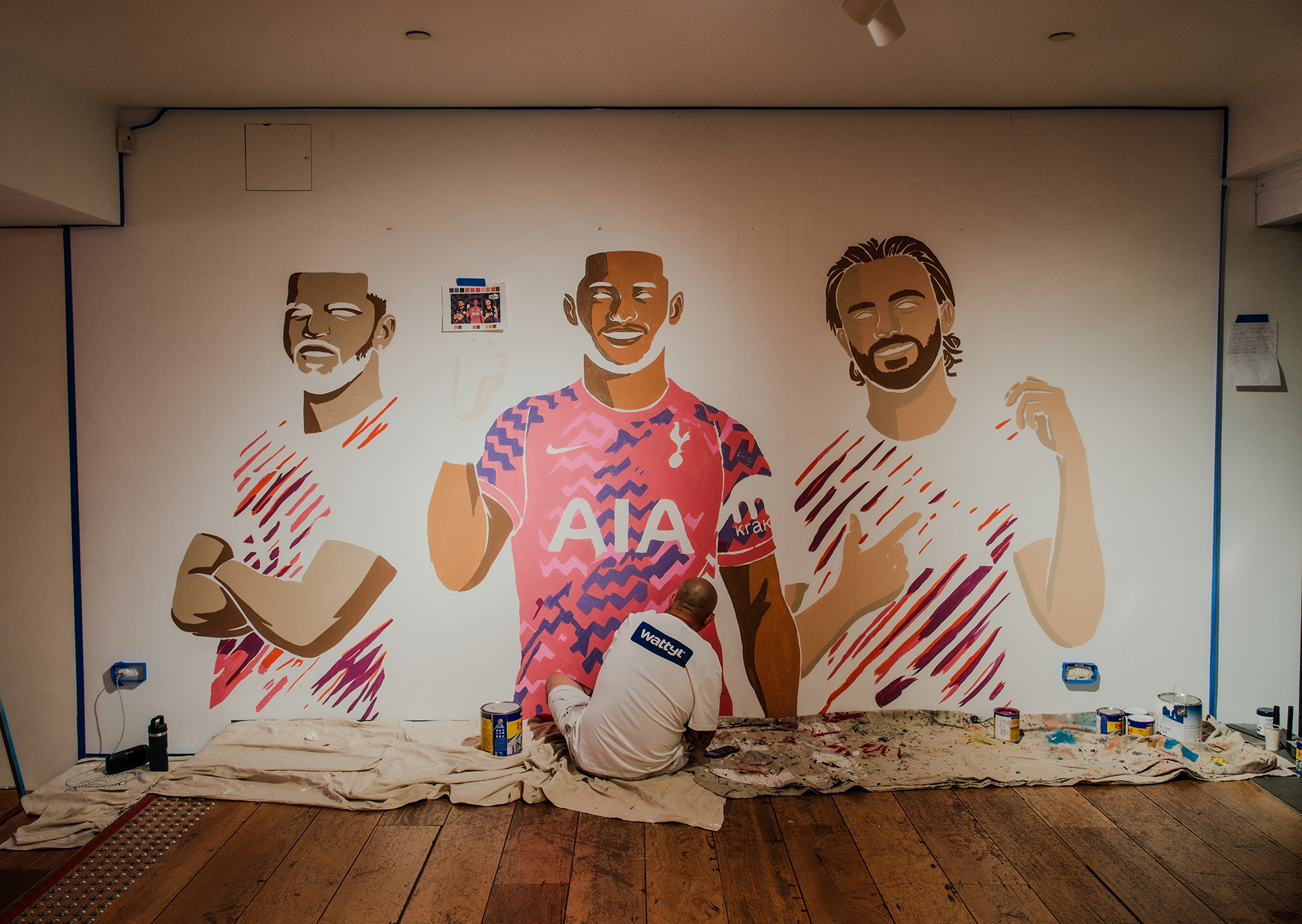 football_mural_tottenham_hotspurs_4.png