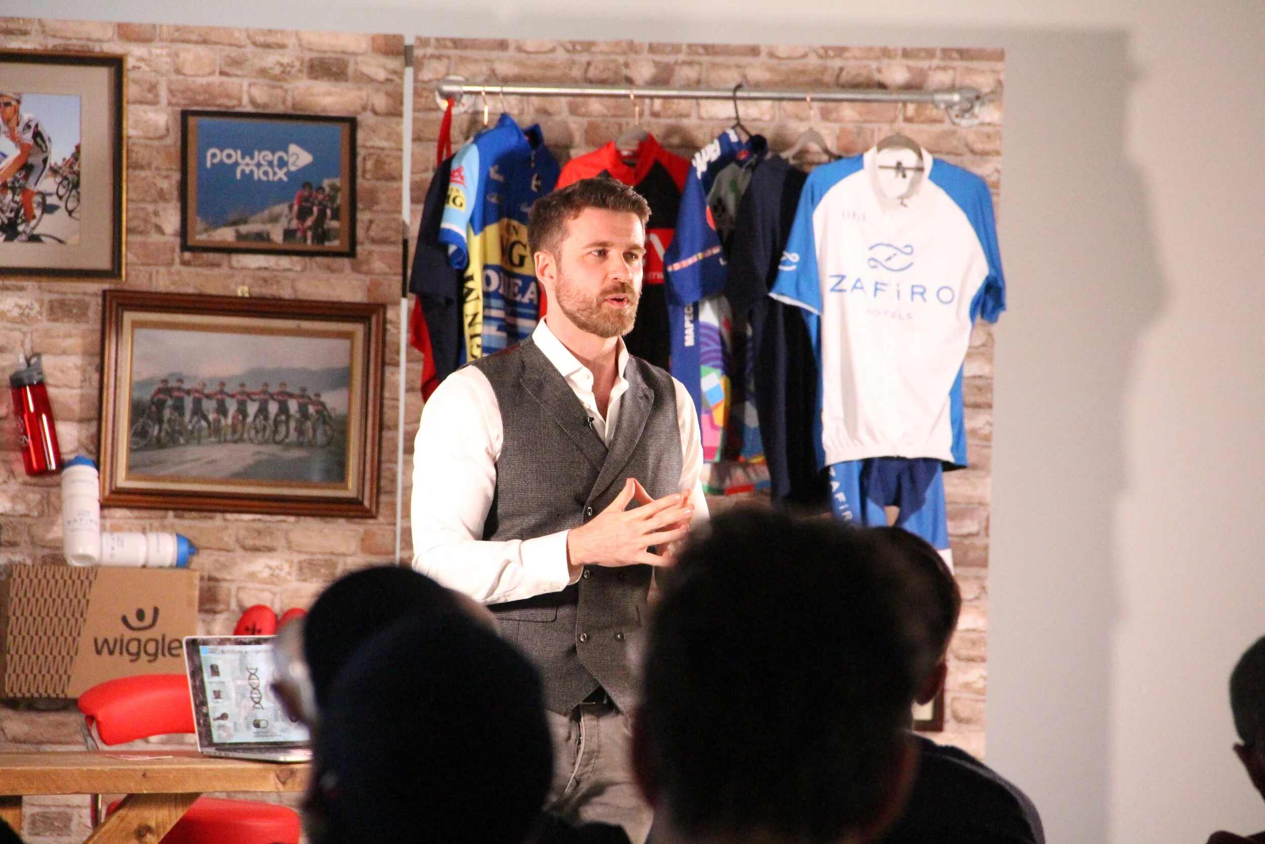 Dr Dan Reardon GCN Mallorca