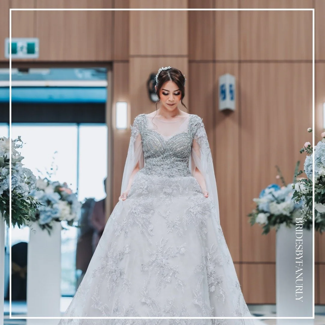 The perfect gown for brides-to-be who envisions herself in a soft, shimmering gown.

Exquisitely &amp; uniquely yours 🕊️&hearts;️

For package rates &amp; appointments, drop us a message or reach us at www.bridesbyfanurly.com. 

 #sgbridal #fanurly 