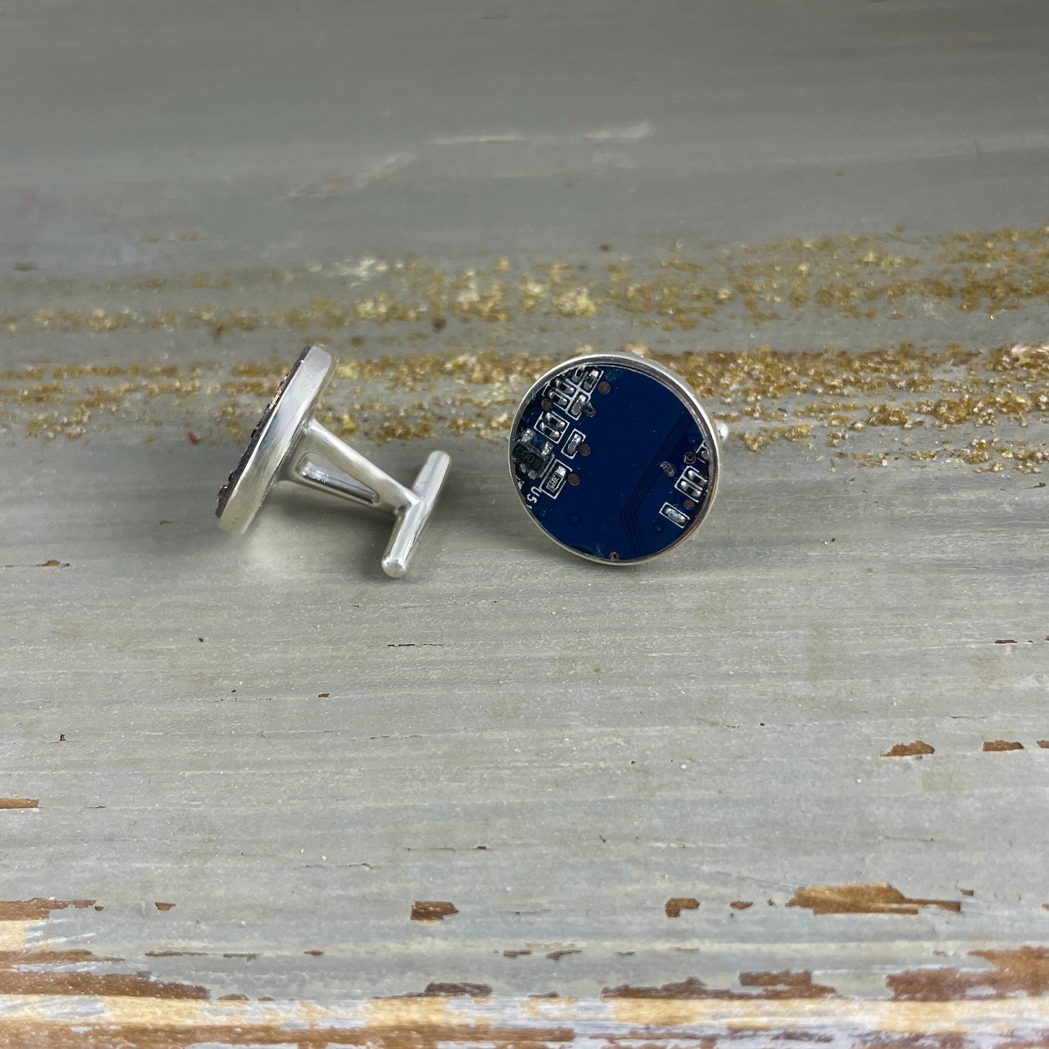 Blue techno Cufflinks, side.jpeg