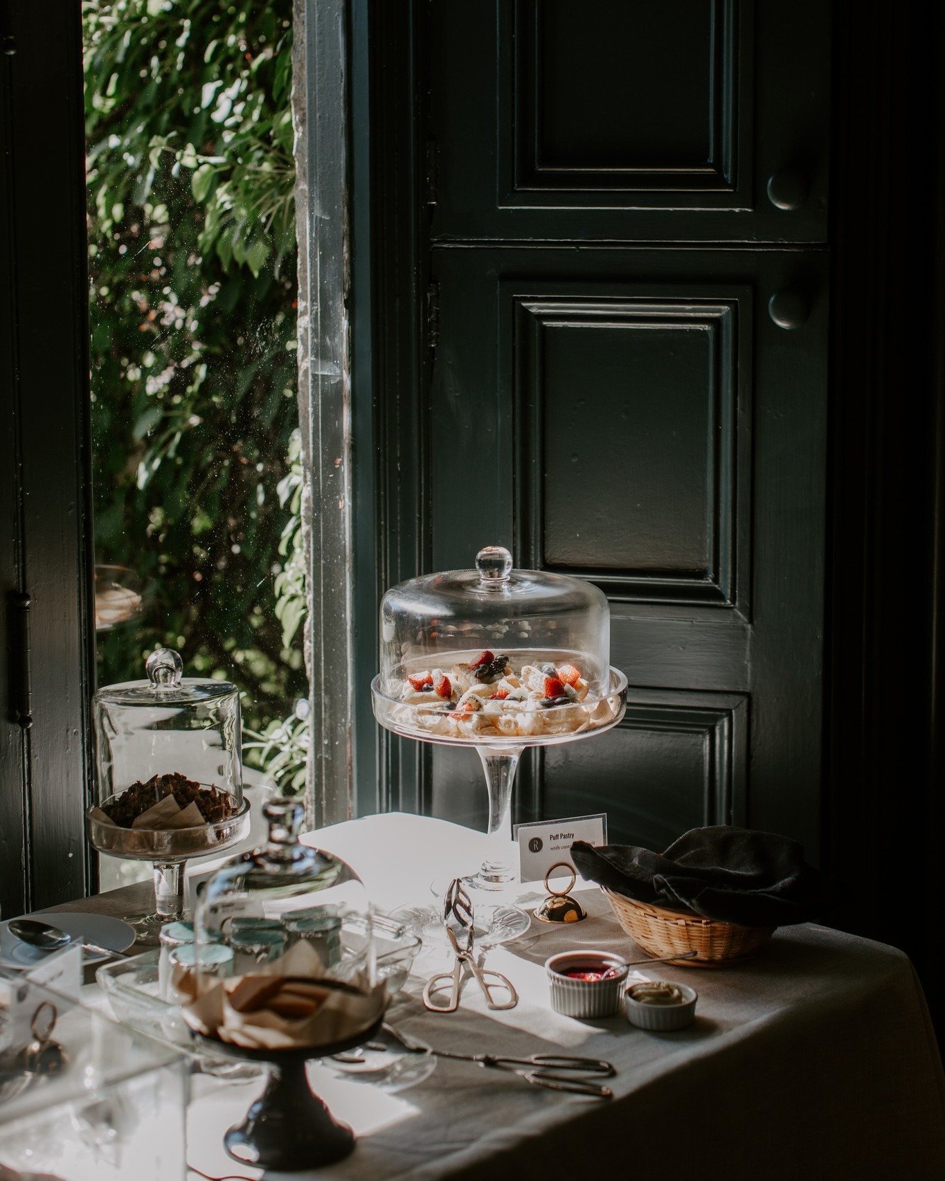 🍓 Did you know our breakfast items are prepared and baked in-house daily? Dig into freshly baked pastries, jams, a savoury breakfast sandwich, fresh cheese, fruit, and cold-pressed juice. 

☕️ Breakfast may include freshly baked pastries, a savoury 