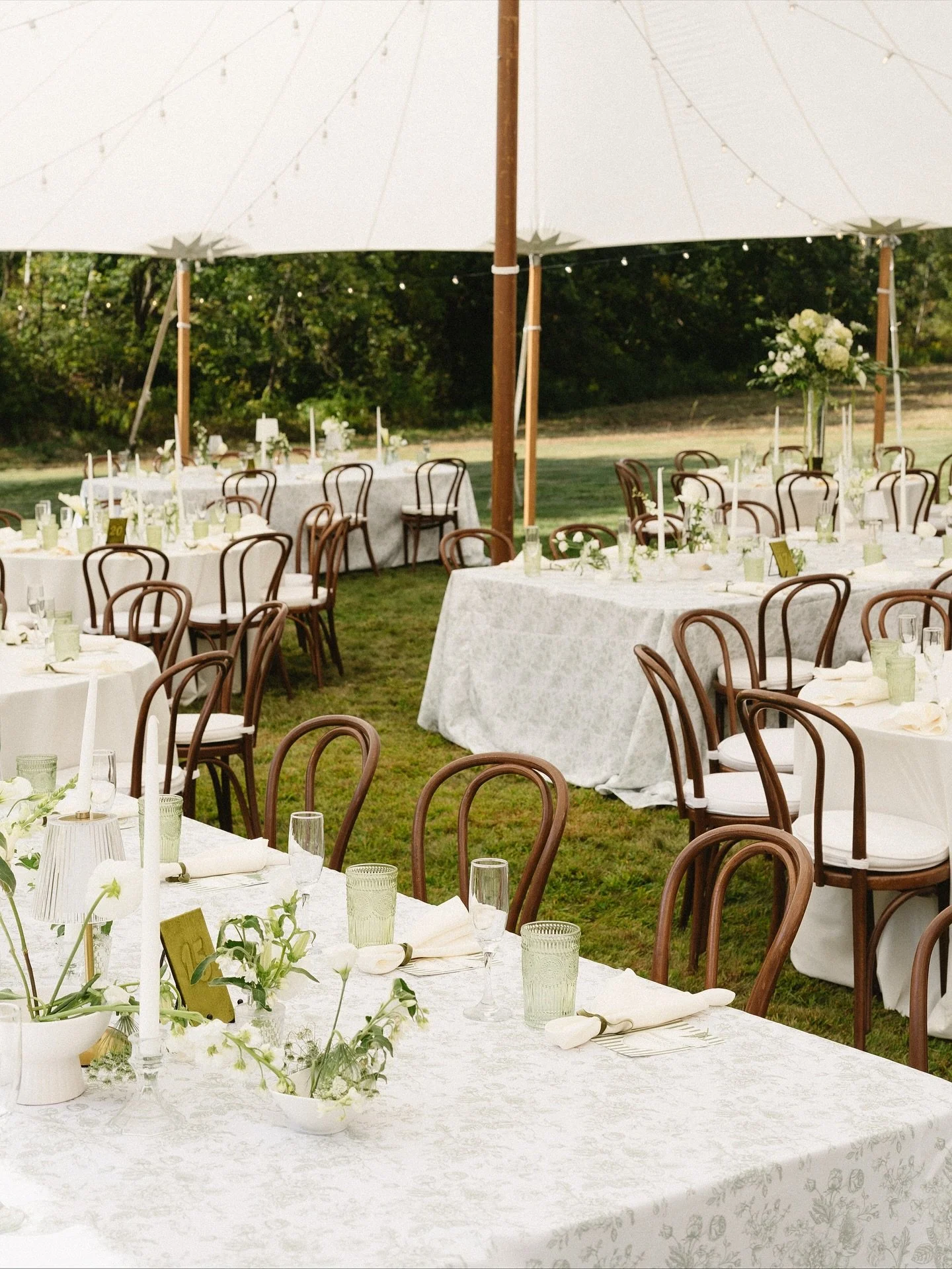 attention to the details of your wedding will bring it all together 🥂✨

&bull;&bull;&bull;
second shooting for @toribphoto 🤍