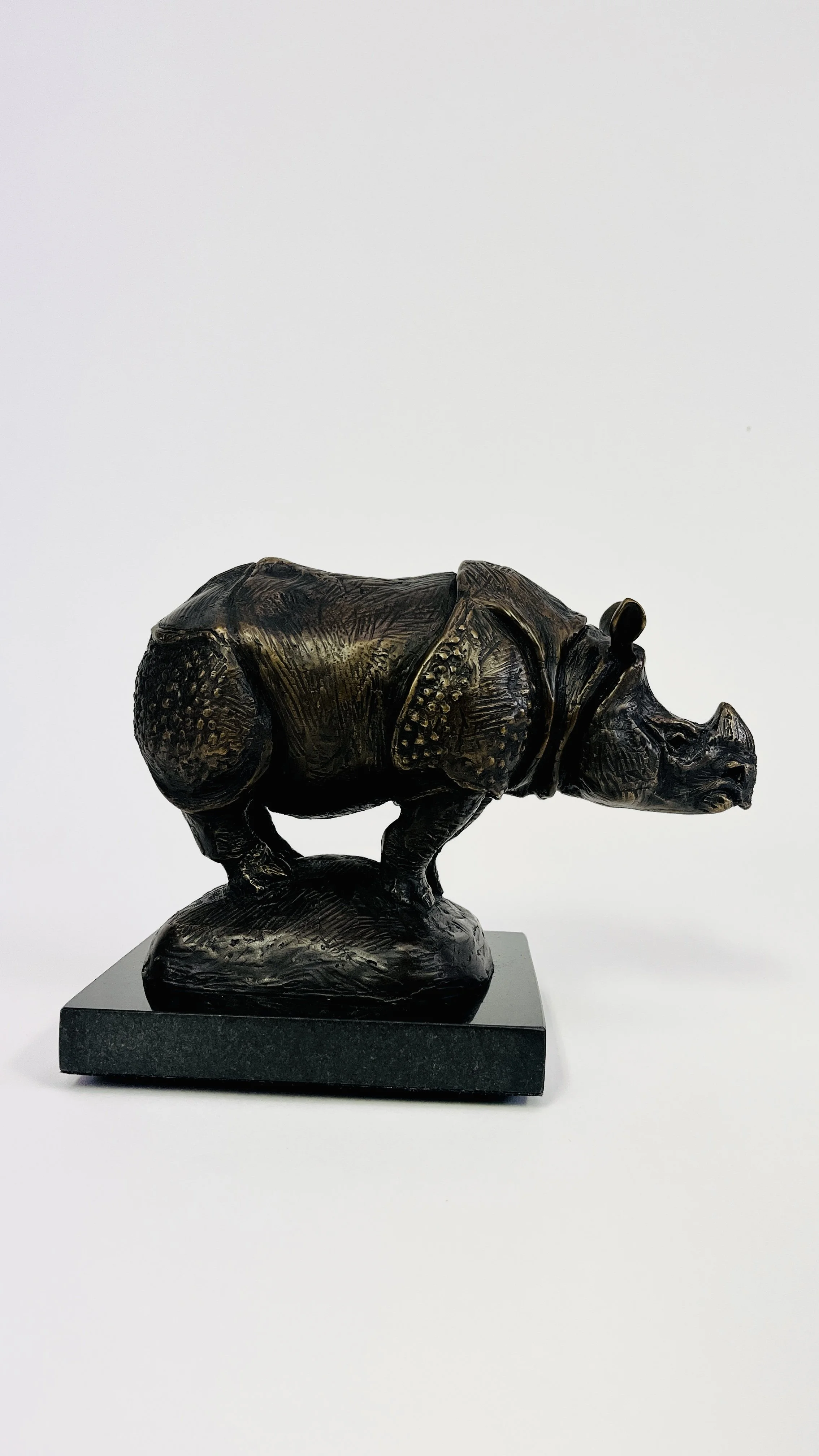 John Sumner bonze sculpture of rhino