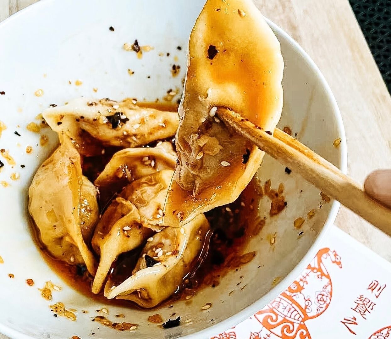 📌Celebrating Women&rsquo;s History Month with @hanksoysterbar , we are introducing this special street food Zhong Dumplings from Chengdu, Sichuan. They are tender and saucy. To read more information about this dish, please click on 🔗in bio. Availab