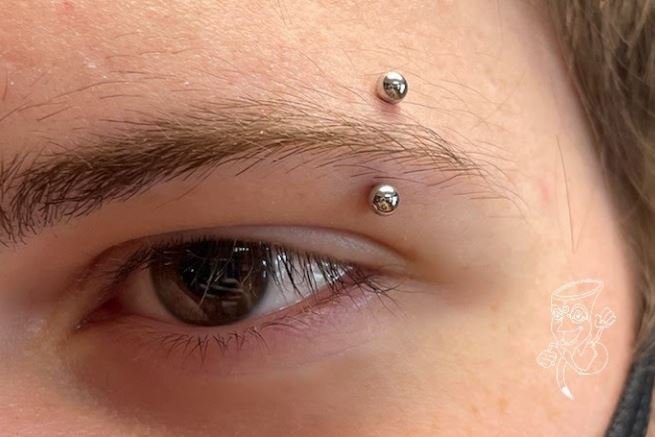 eyebrow.JPG