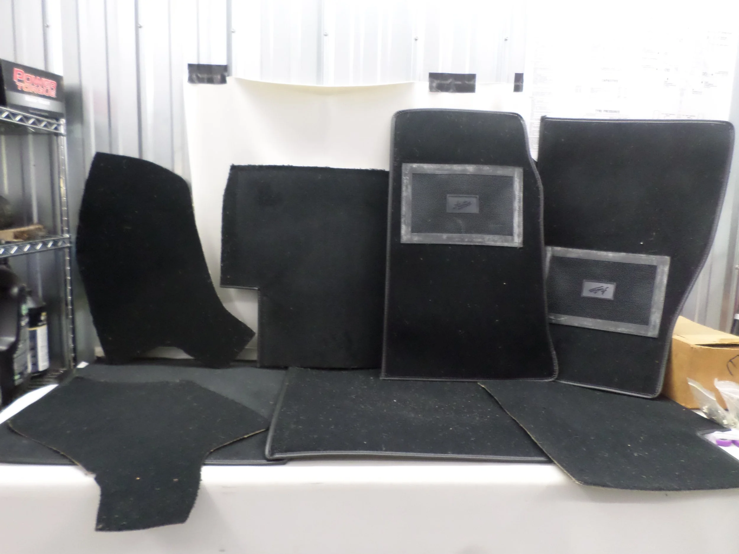 New AH Karvel Black Carpet Set