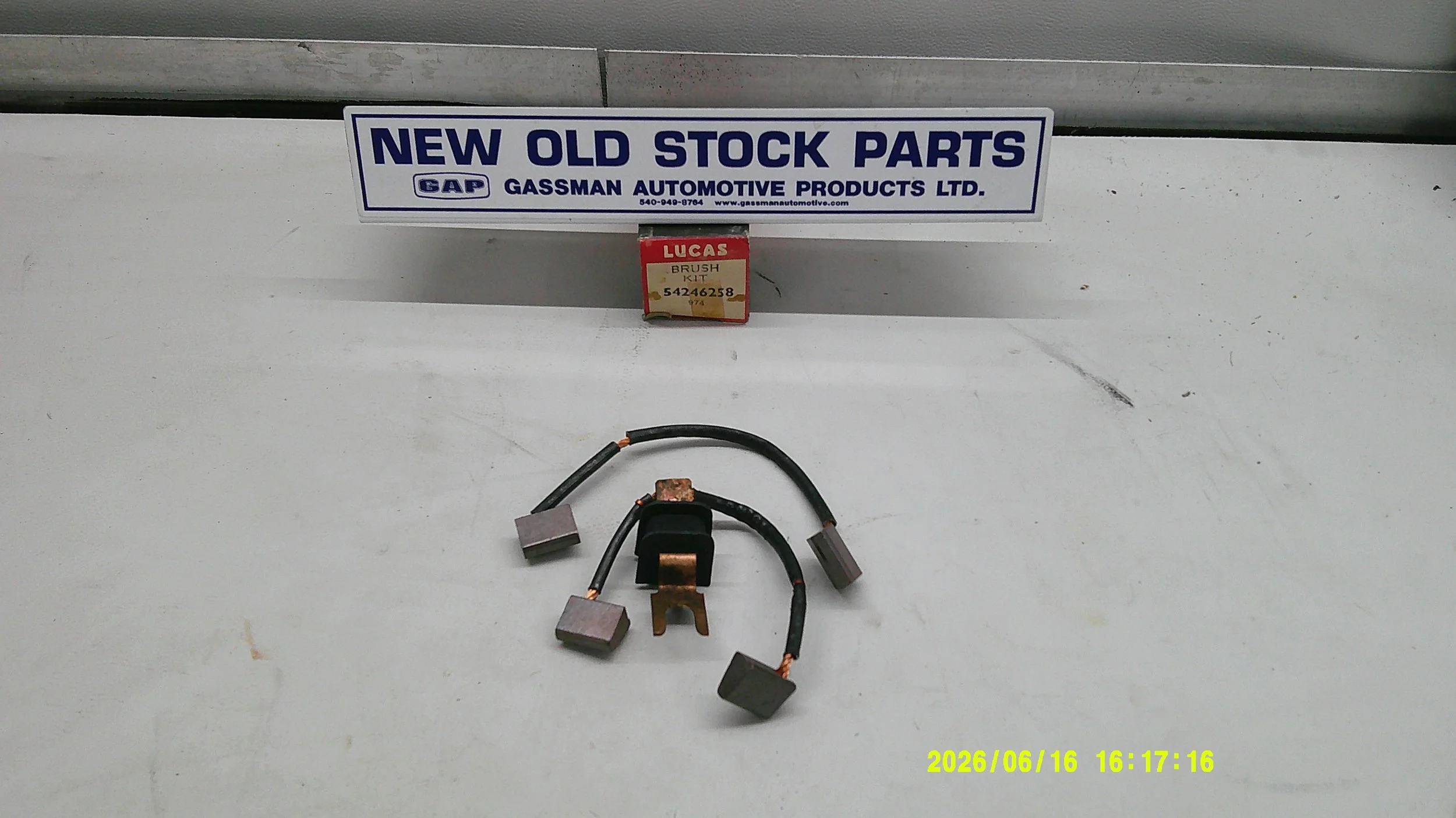 NOS Lucas MG, Jag, TR, Rover, Ford Carbon Brush Kit