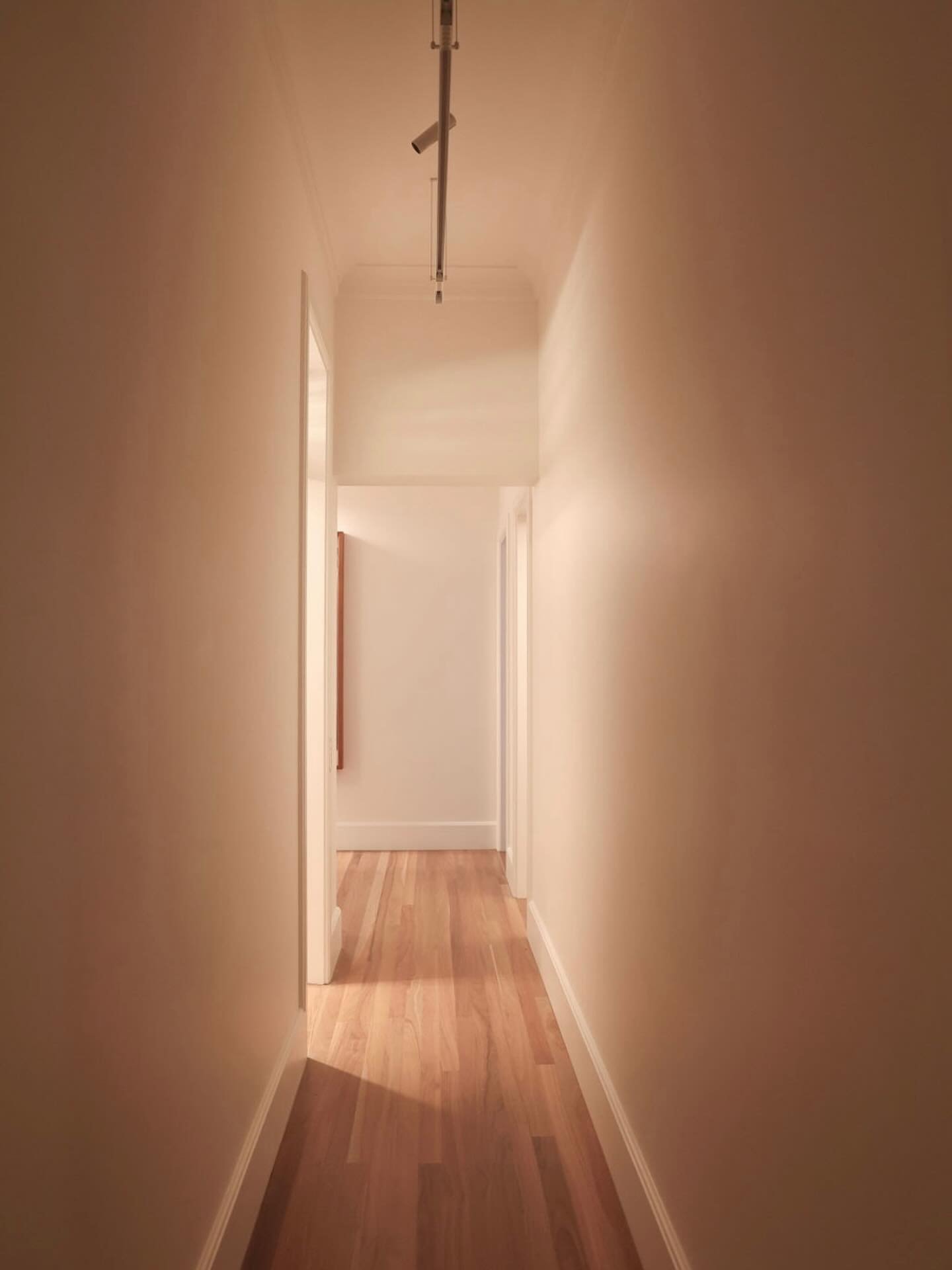 // LIGHT // 
Natural light wasn&rsquo;t in abundance in this ground floor, almost subterranean apartment in the heart of Sydney&lsquo;s Potts Point. Looking back through photos now though, what could have been a real negative for the end product, pro
