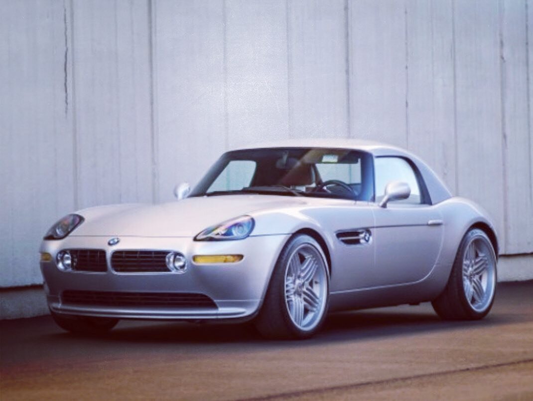 If you've never actually seen a Z8 in the metal, just shut the hell up. You wouldn't know the gloved threat of its presence, the toned athleticism of its proportions. It packs serious M5 firepower under the bonnet, and the styling - which recalls, wi