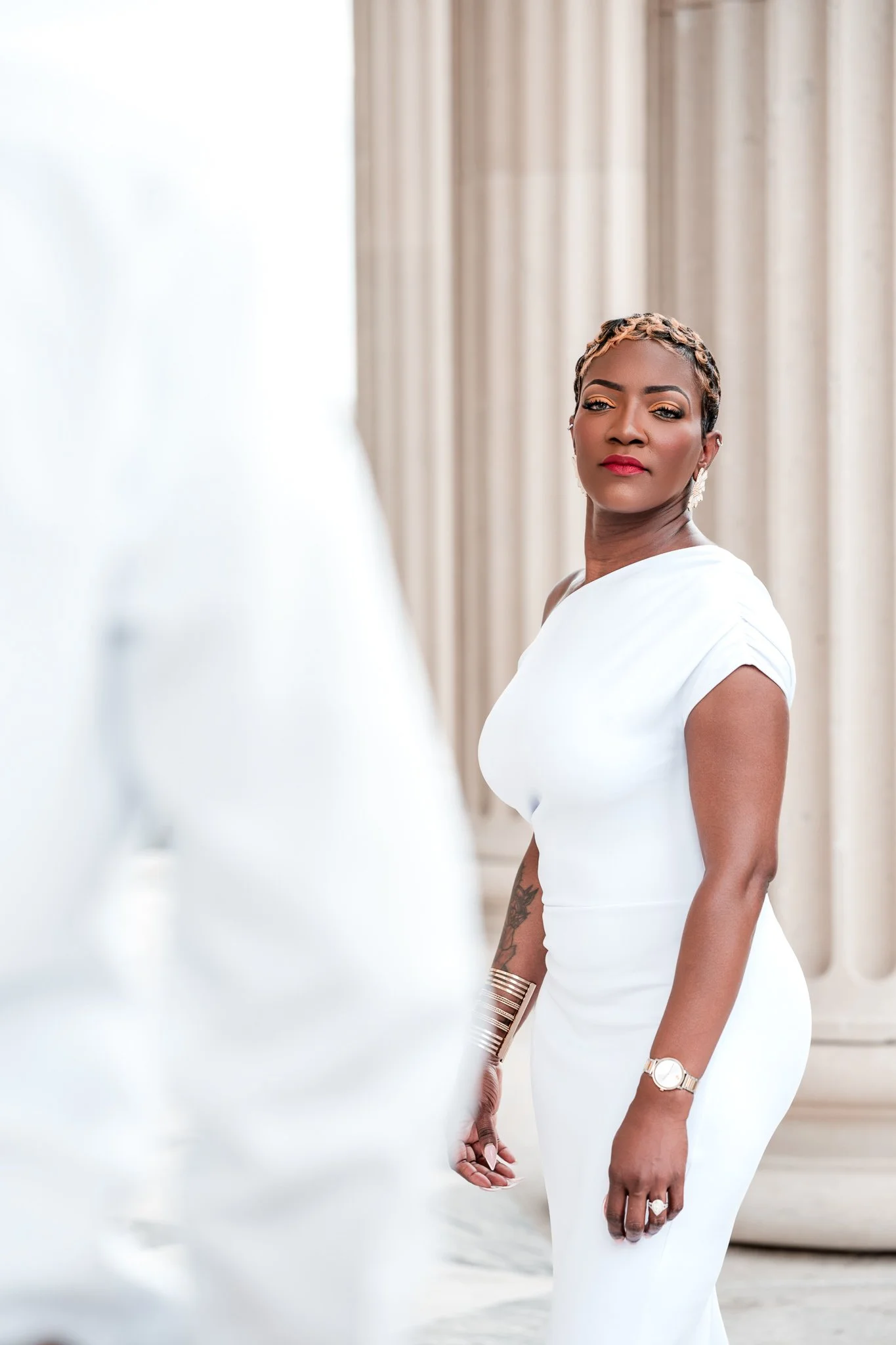 custom-house-charleston-couple-session-15.jpg