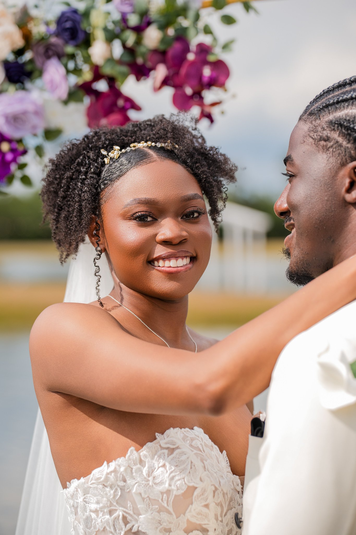 Romantic wedding moment by Lowcountry wedding photographer serving Charleston, Bluffton, and Beaufort