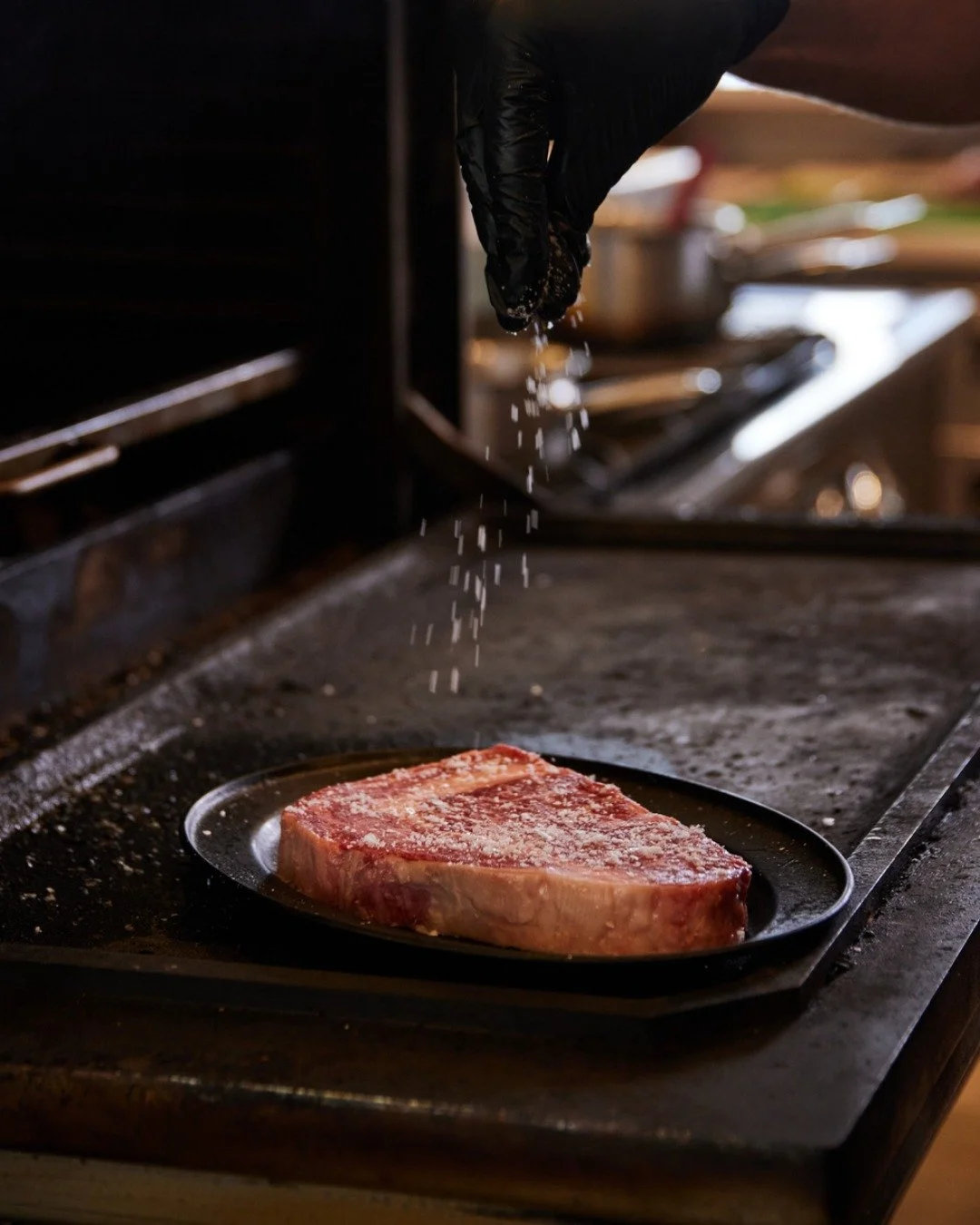 Salt, a steak&rsquo;s best friend. 🧂🥩
When it comes to your venue&rsquo;s star cut, Wrights has you covered with premium meat that speaks for itself.

From full-flavoured beef to specialty Wagyu, we&rsquo;re your butcher behind the pass.

#YesChef 