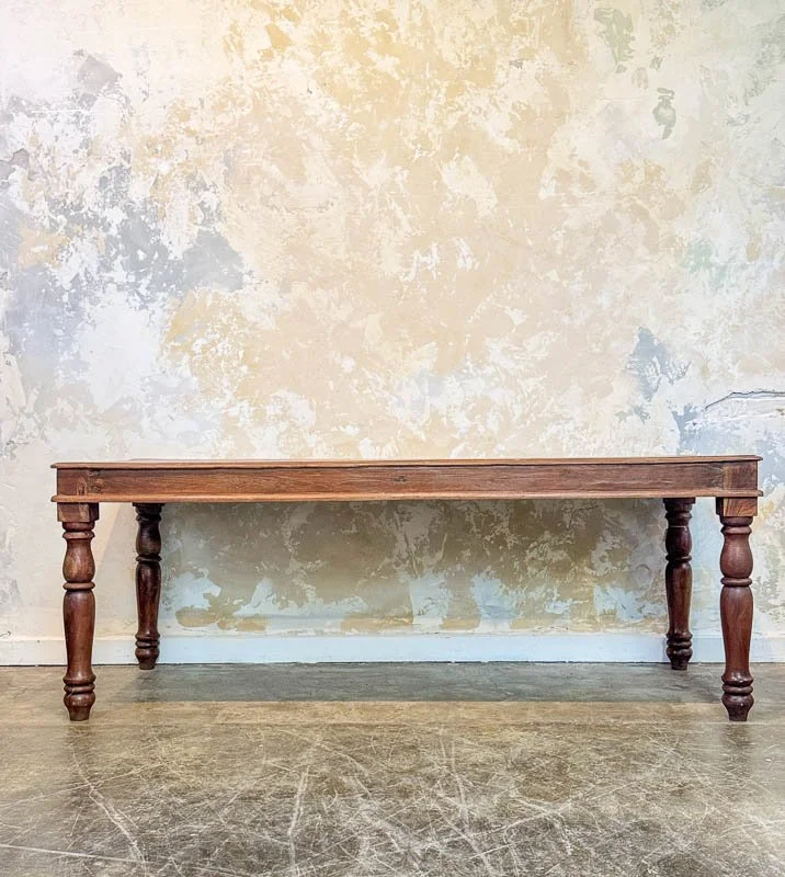 Wooden Traditional Dining Table with Turned Legs