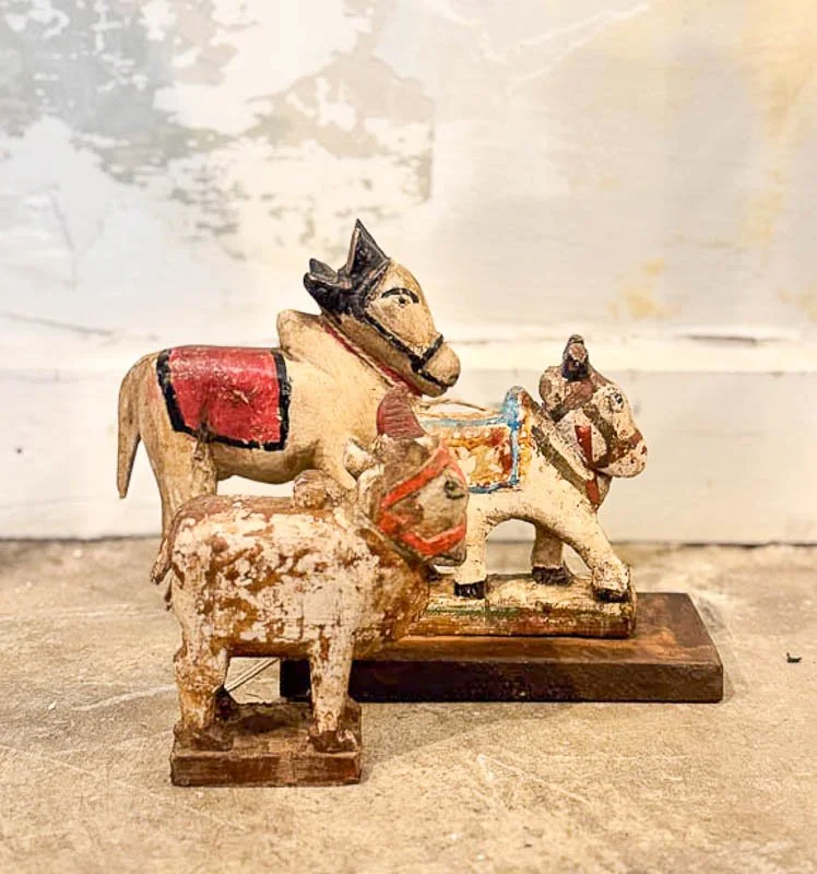 Vintage Wooden Nandi