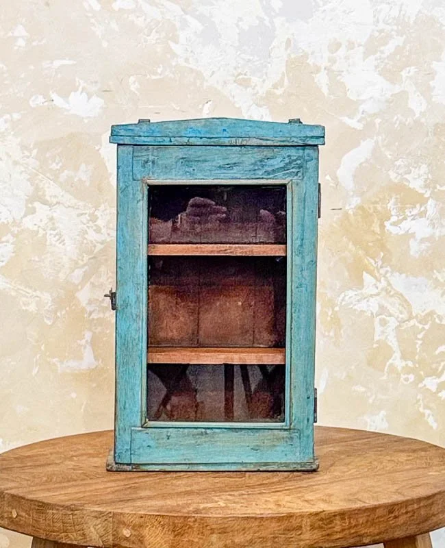 marigold-interiors-Blue-Showcase-J25286.jpg
